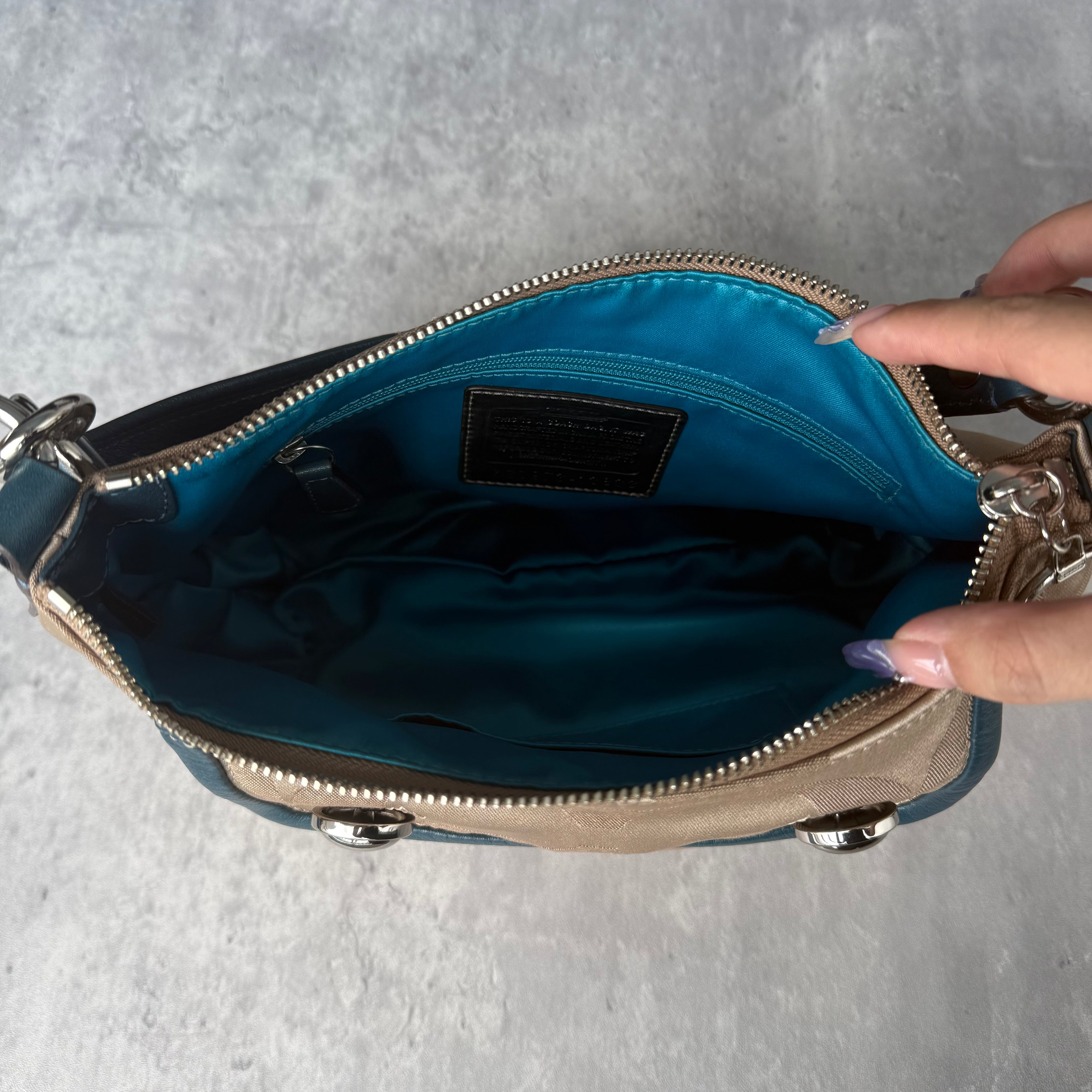 Coach 2Way Signature Shoulder Bag Beige/Blue