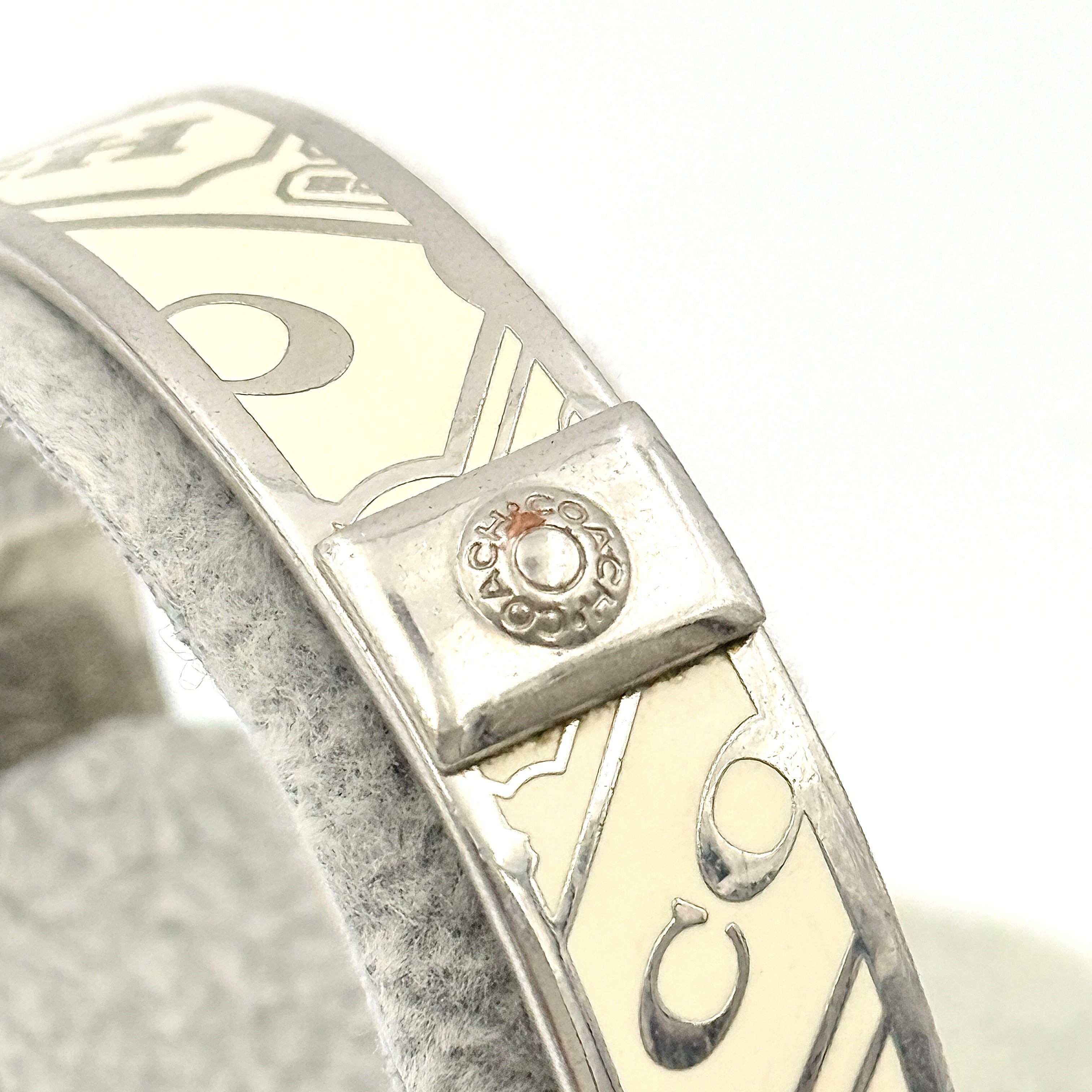 Coach Signature Logo Enamel Bangle White/Ivory
