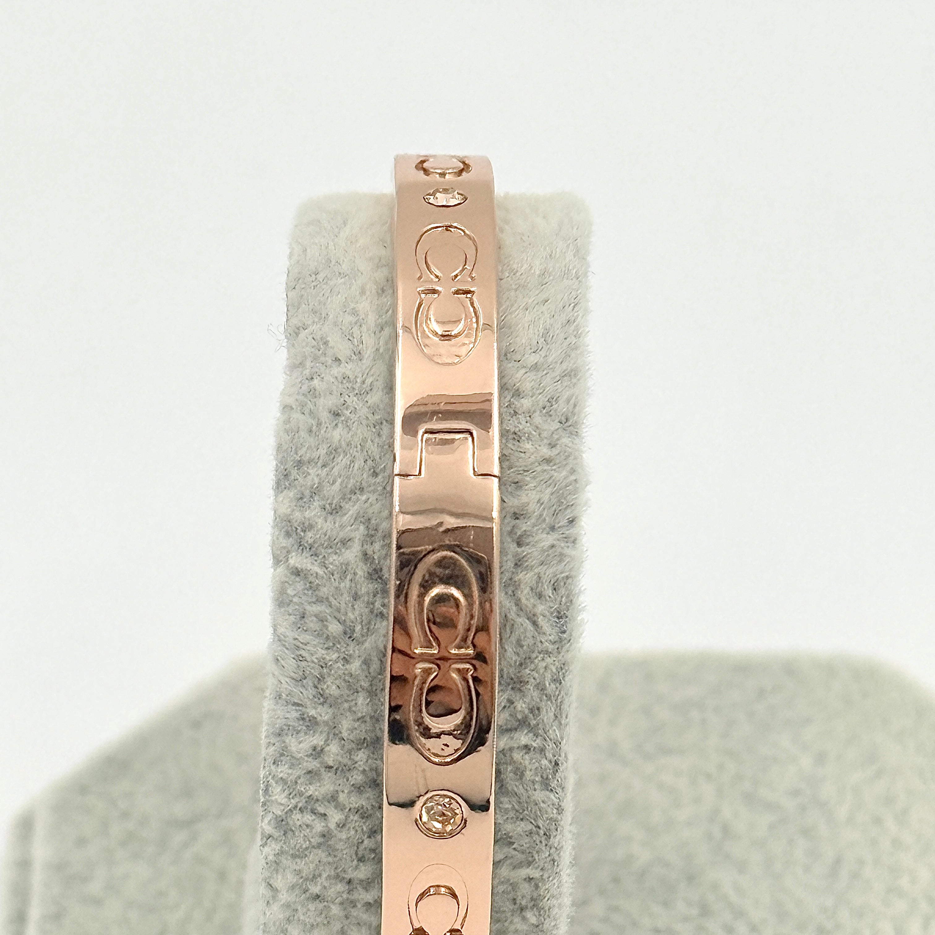 Coach Signature Kissing C Hinged Bangle Bracelet Rose Gold