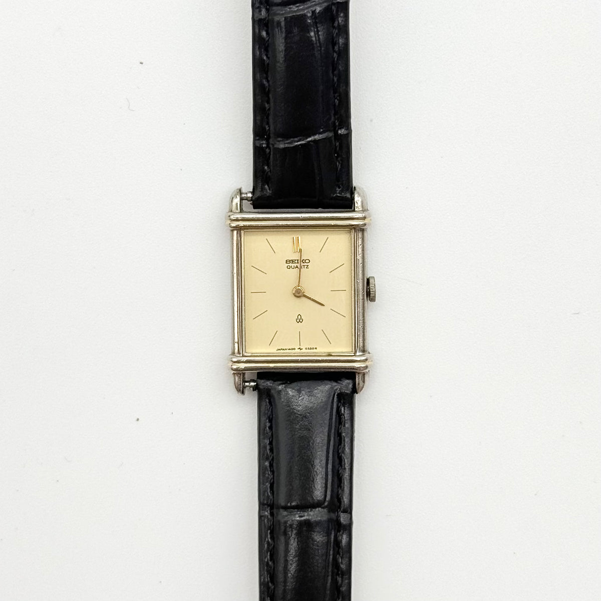 Seiko Quartz 940063 Tank Wristwatch Silver