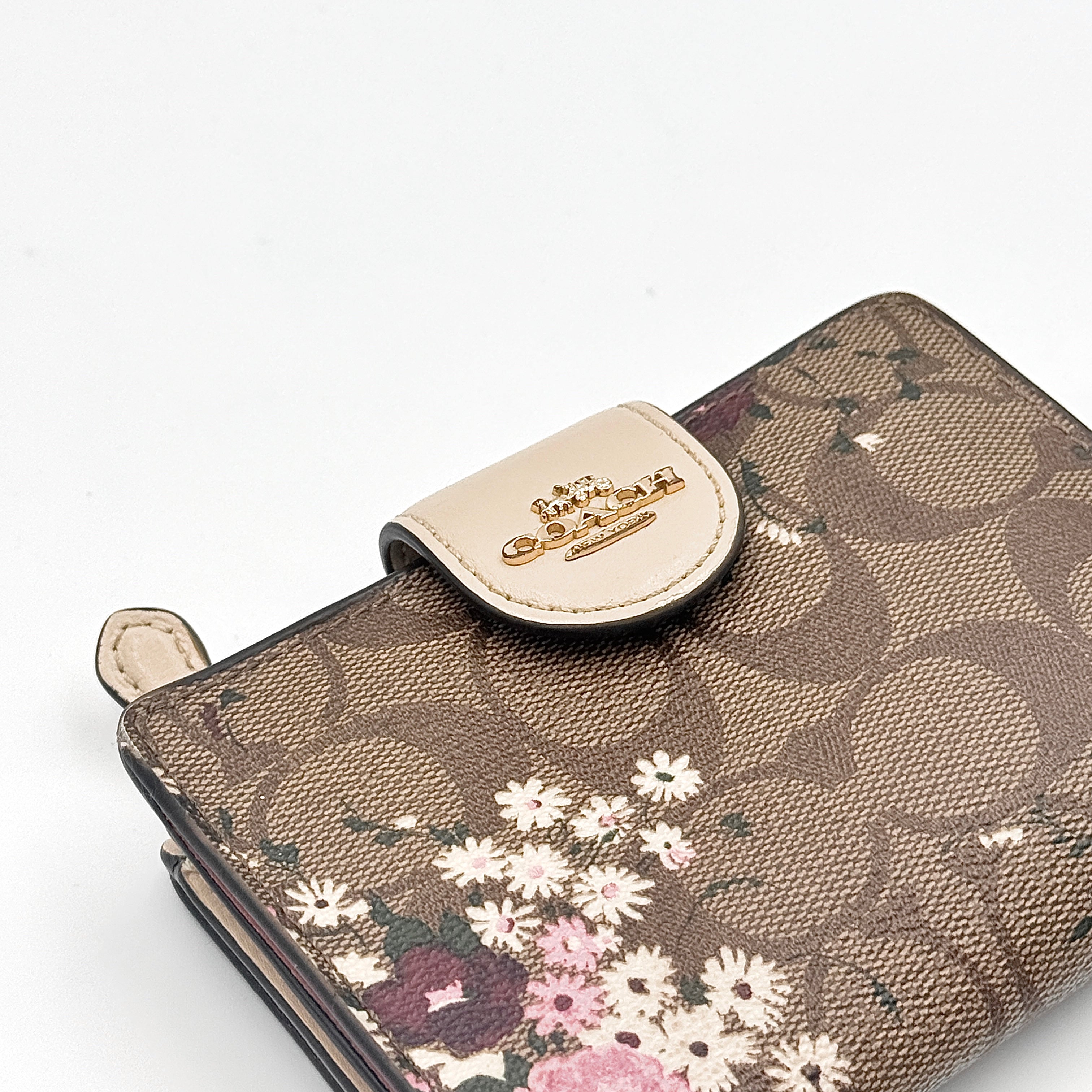 Coach Signature Floral Corner Zip Wallet Brown/Multi