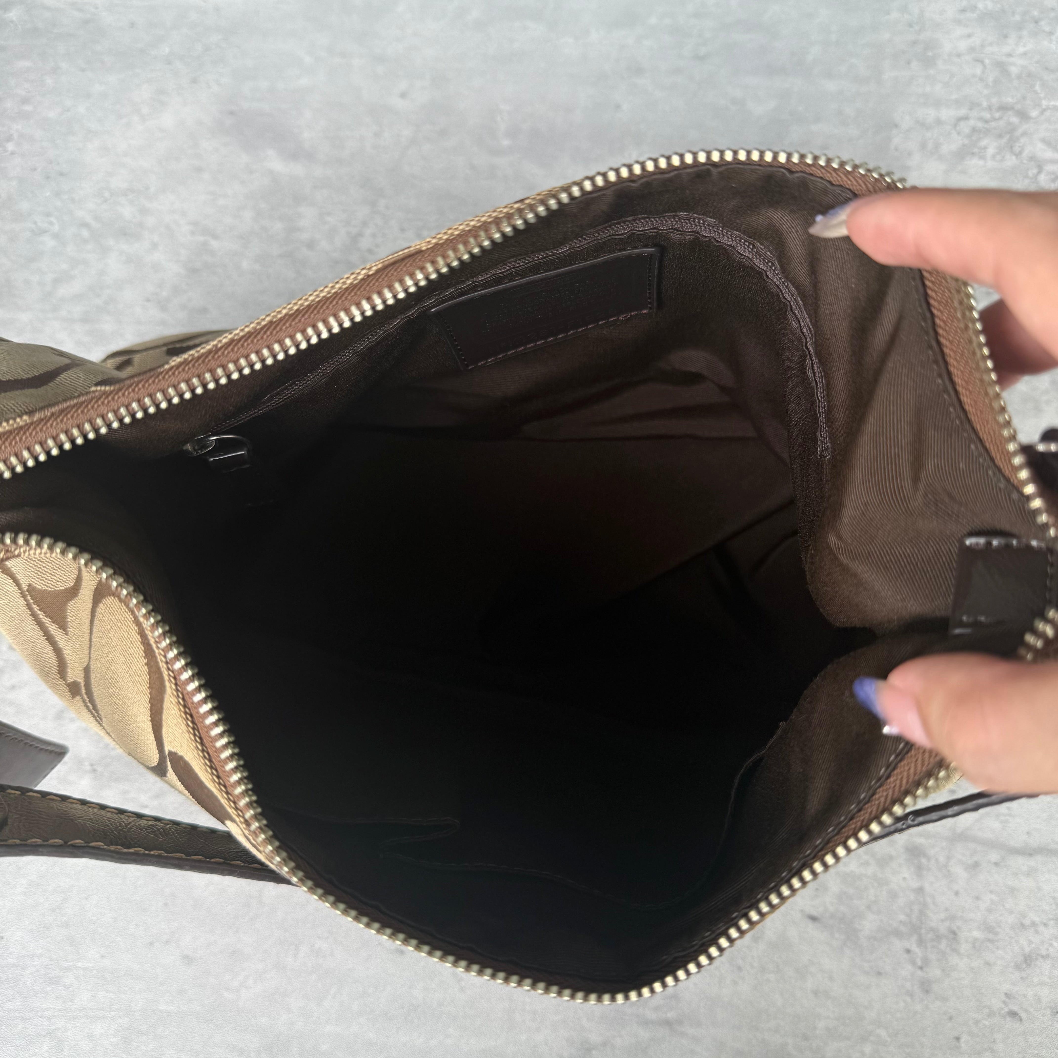 Coach 2Way Signature Stripe Large ShoulderBag Beige/Brown