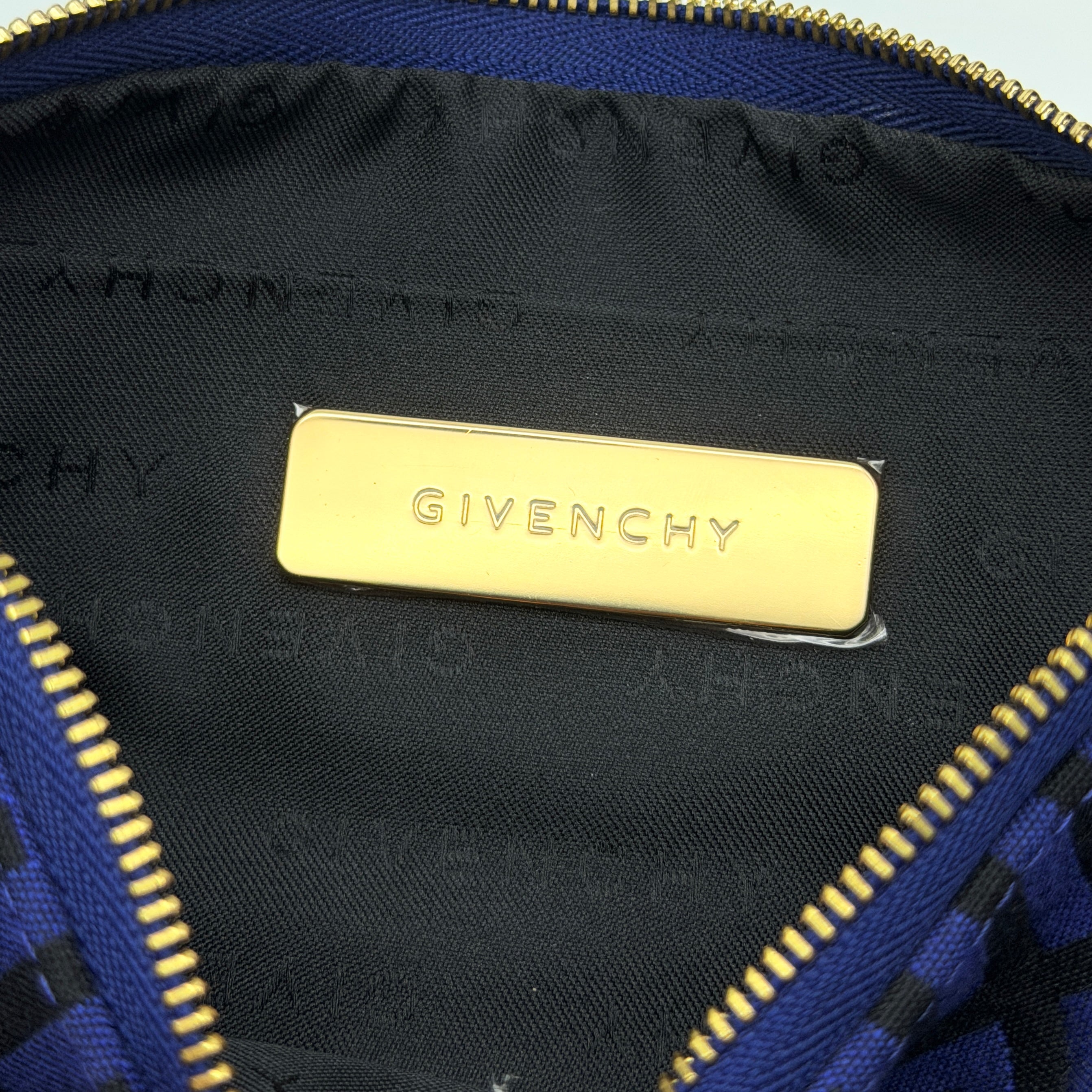 Givenchy 4G Monogram Baguette Bag Blue/Black