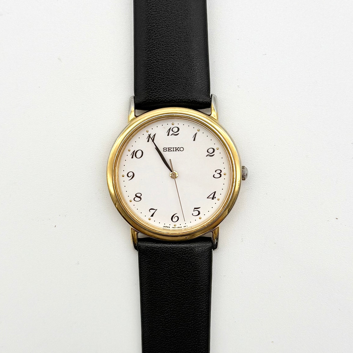 Seiko White Dial 7N01-0BH0 Quartz Wristwatch Gold