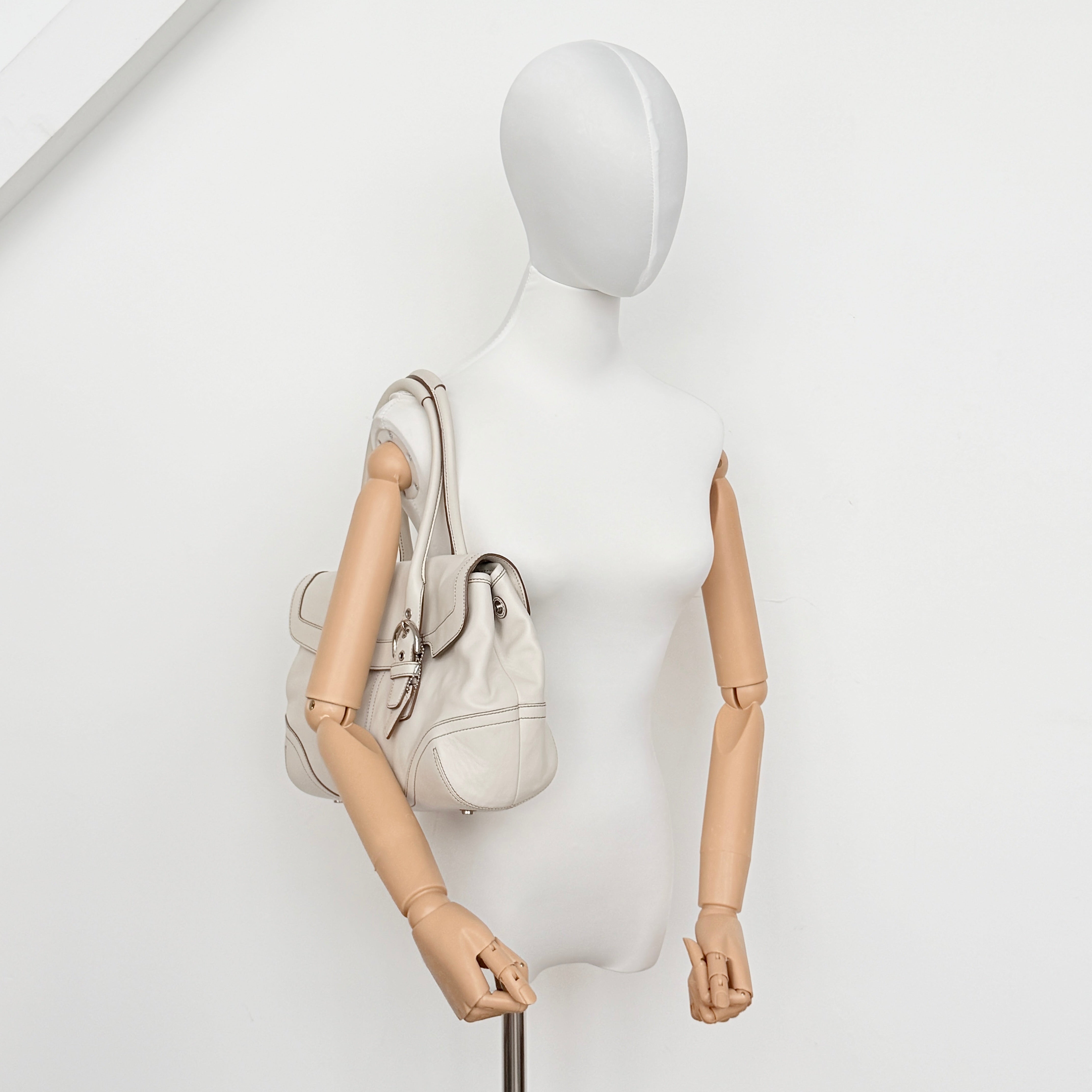 Coach Y2K Signature Soho Hampton Satchel Shoulder Bag Ivory