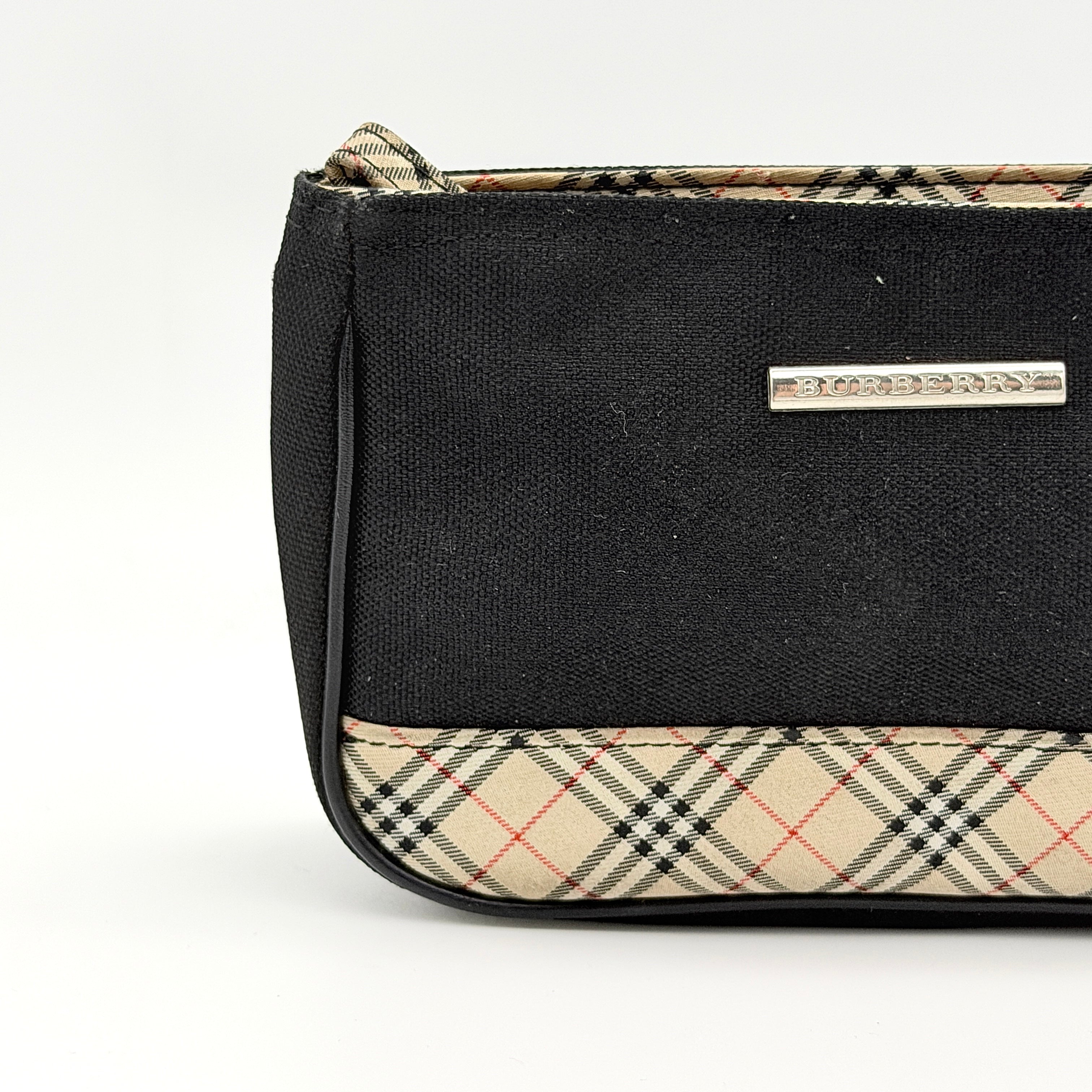 Burberry Nova Check Nylon Pouch Beige/Black