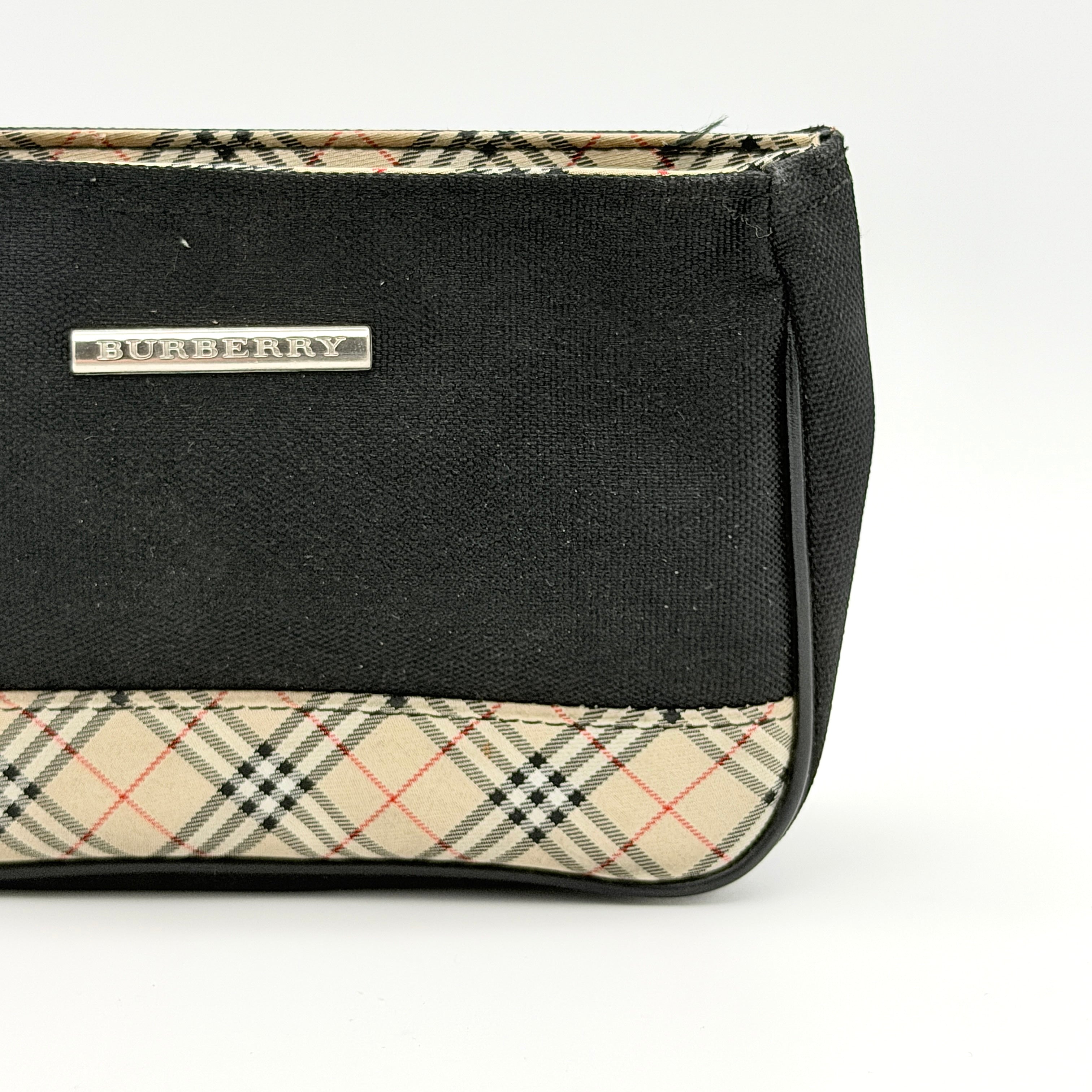 Burberry Nova Check Nylon Pouch Beige/Black