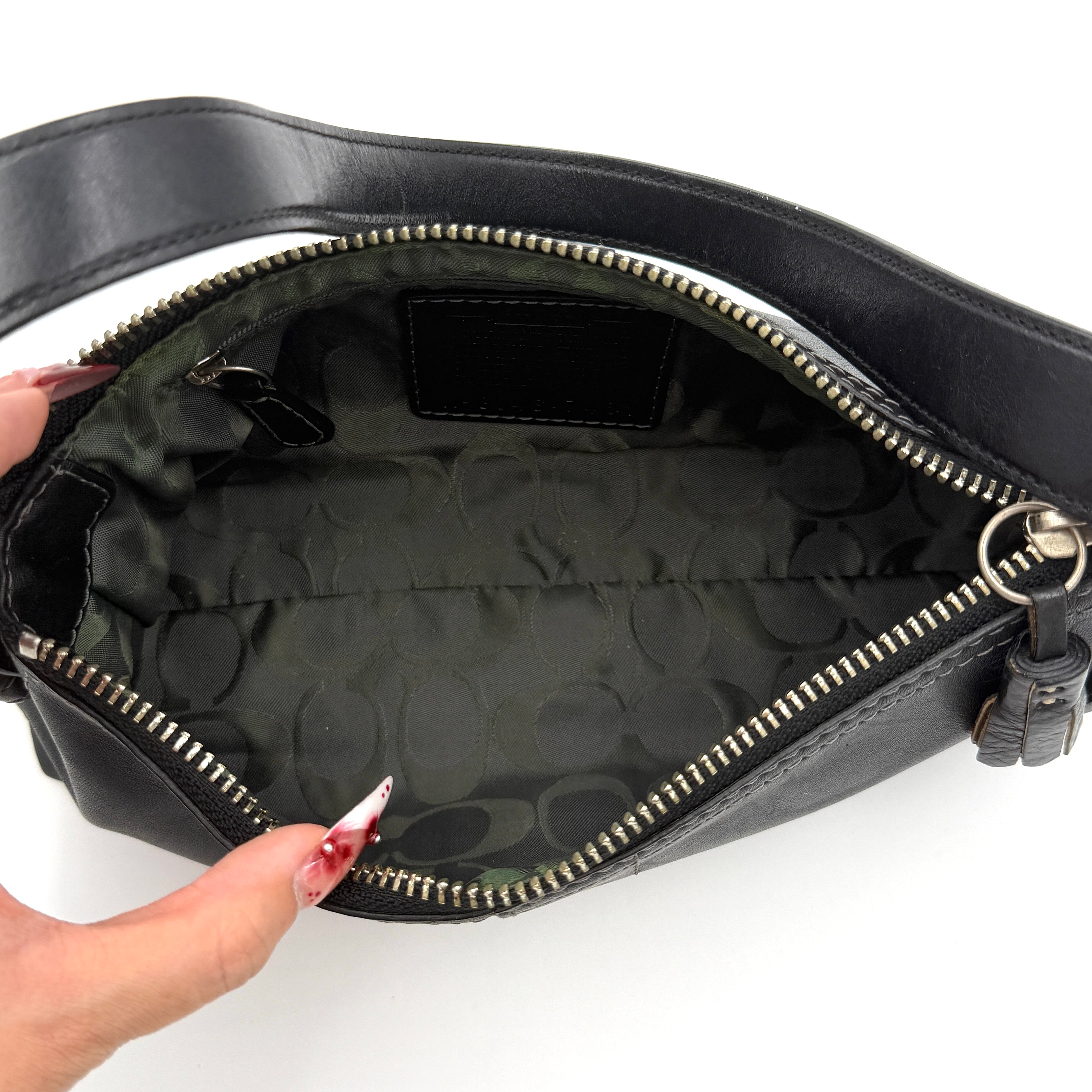 Coach Y2K Hampton Demi Baguette Shoulder Bag Black