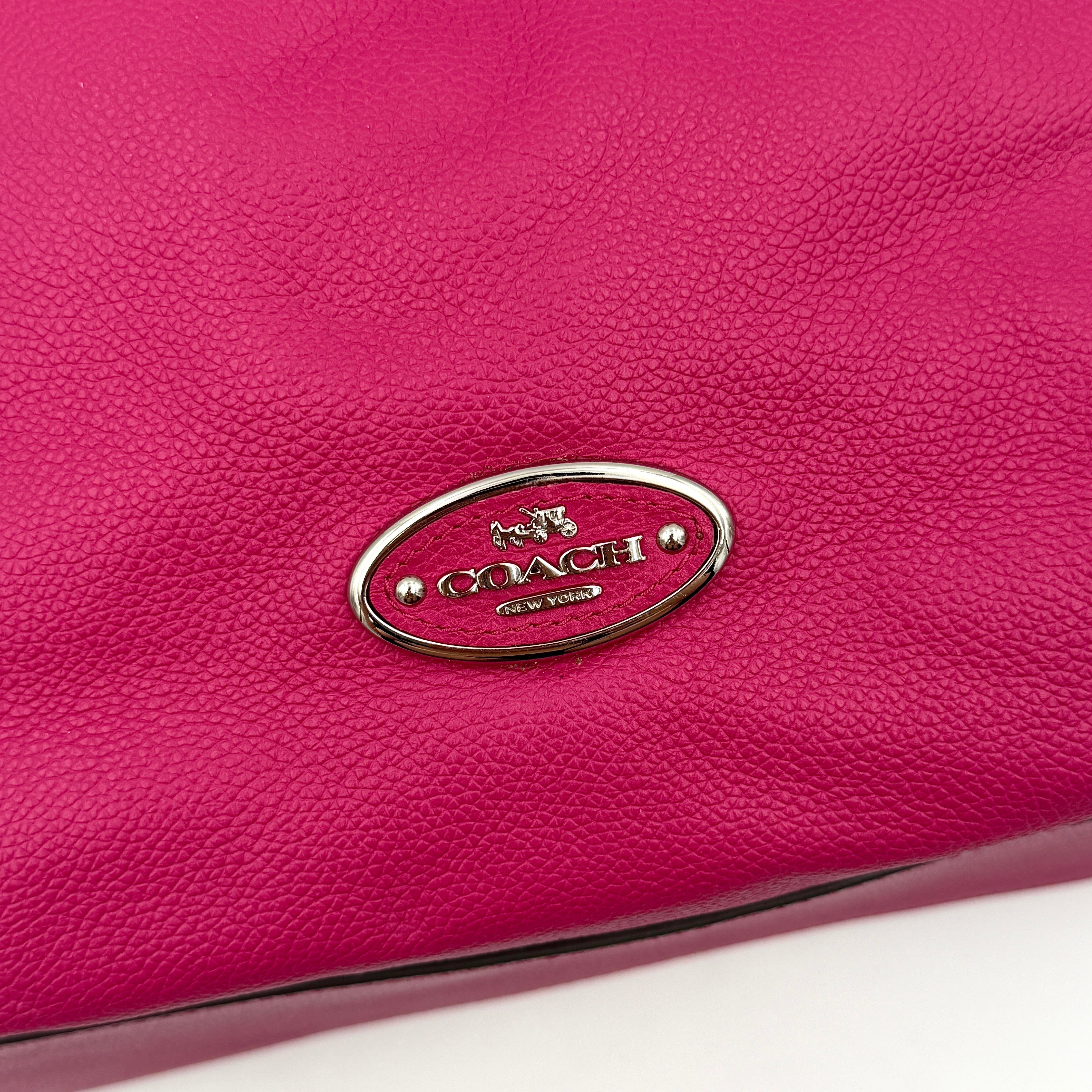 Coach Edie 33547 Shoulder Bag Pink