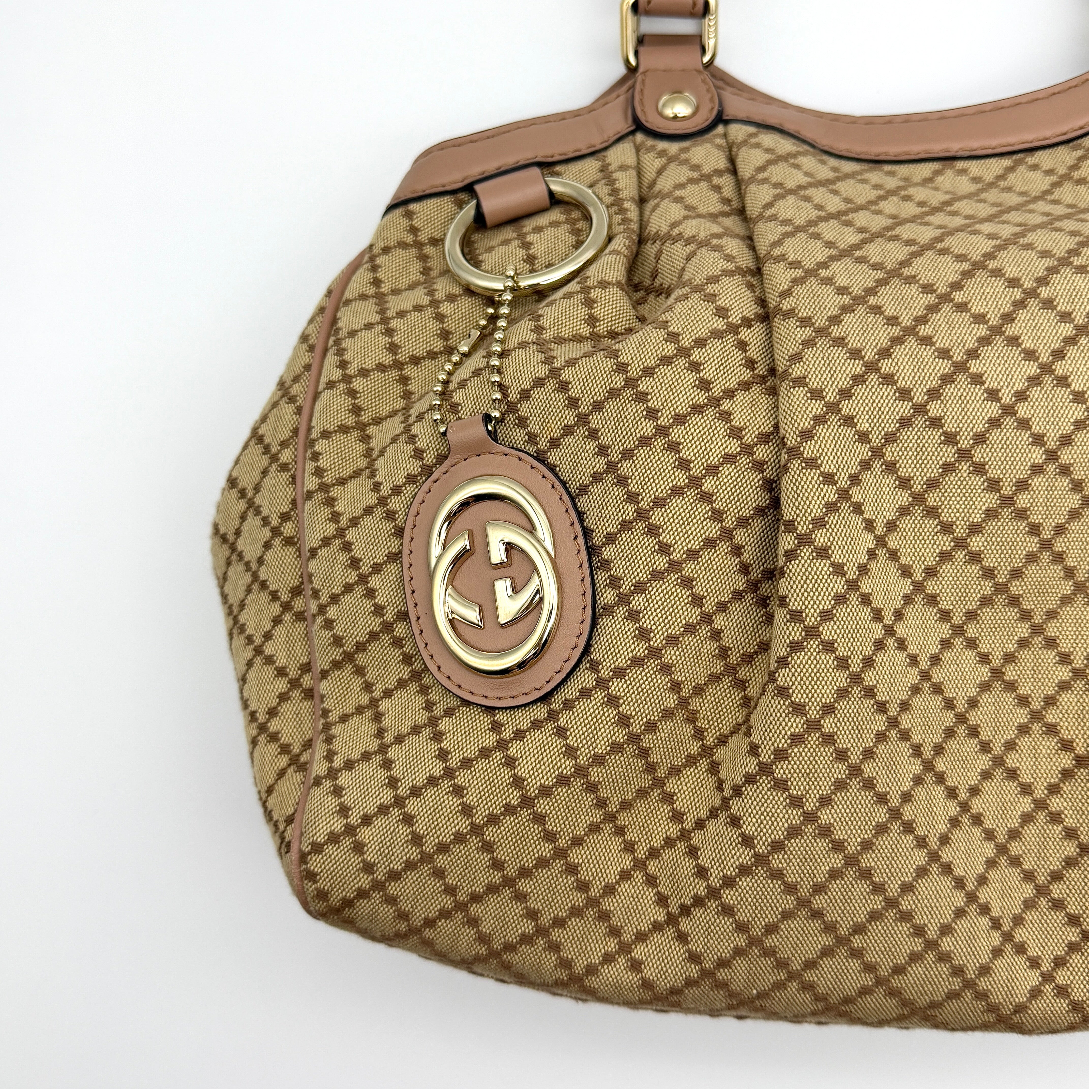 Gucci Diamante Sukey Shoulder Bag Beige/Salmon