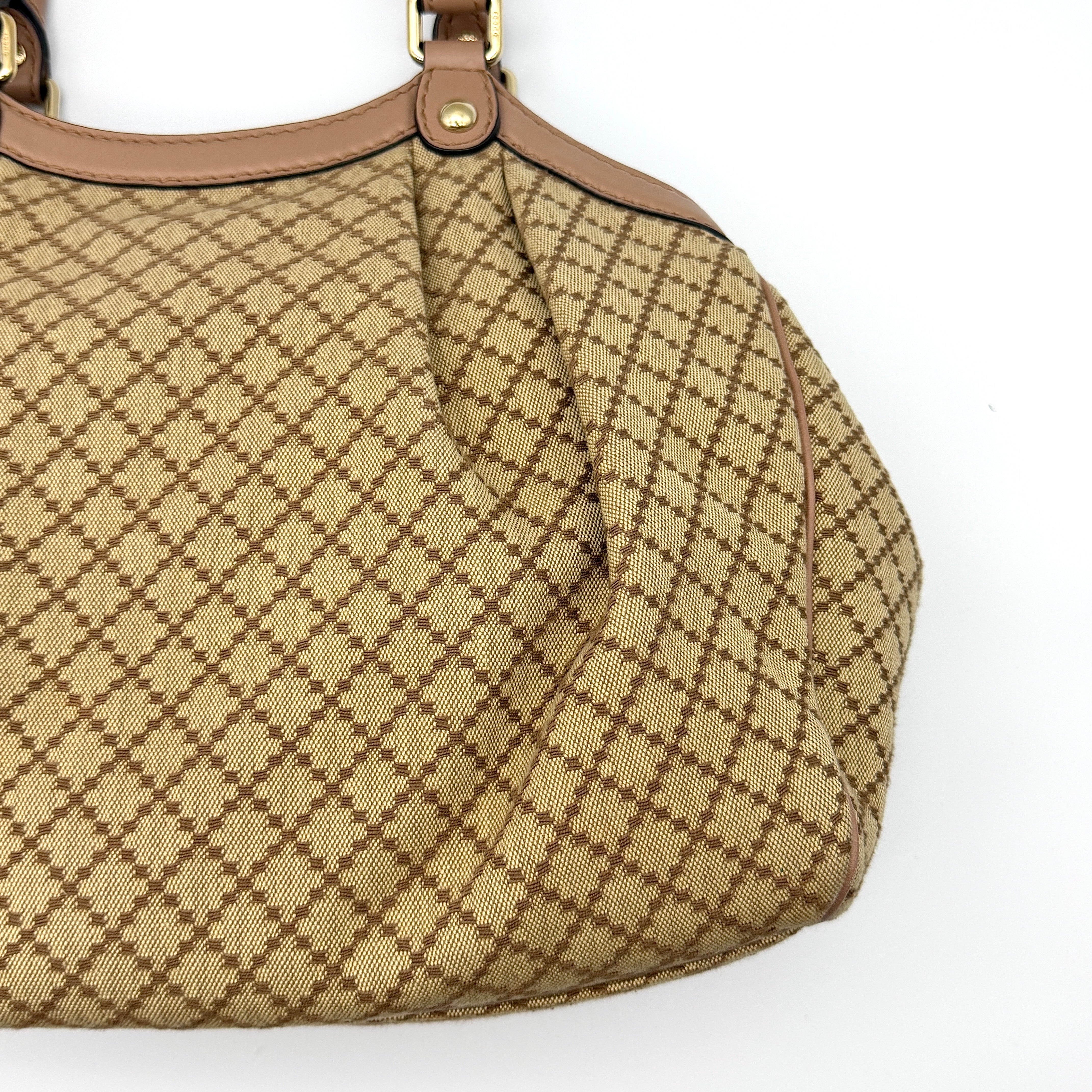 Gucci Diamante Sukey Shoulder Bag Beige/Salmon