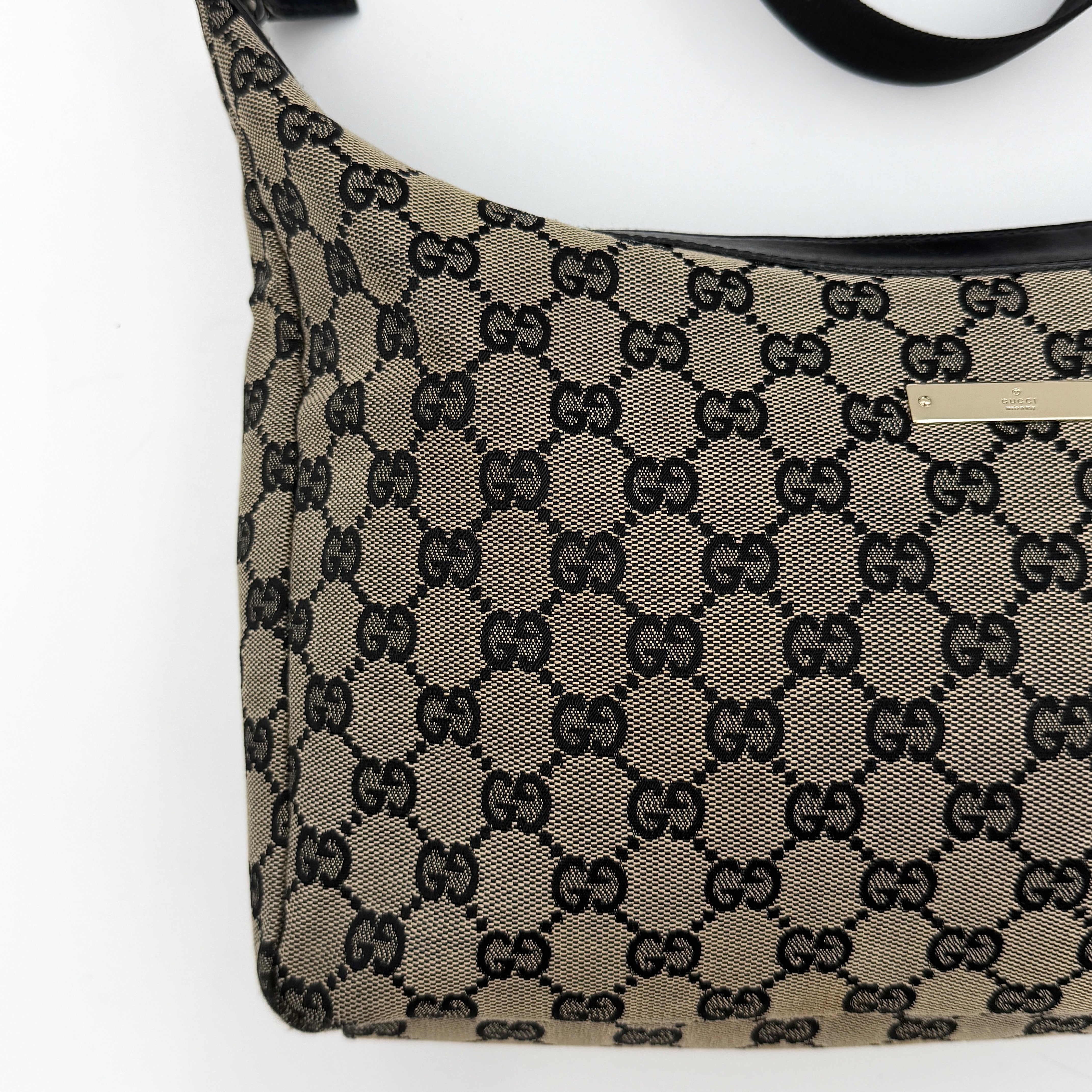 Gucci GG Monogram Crossbody Bag Grey/Black