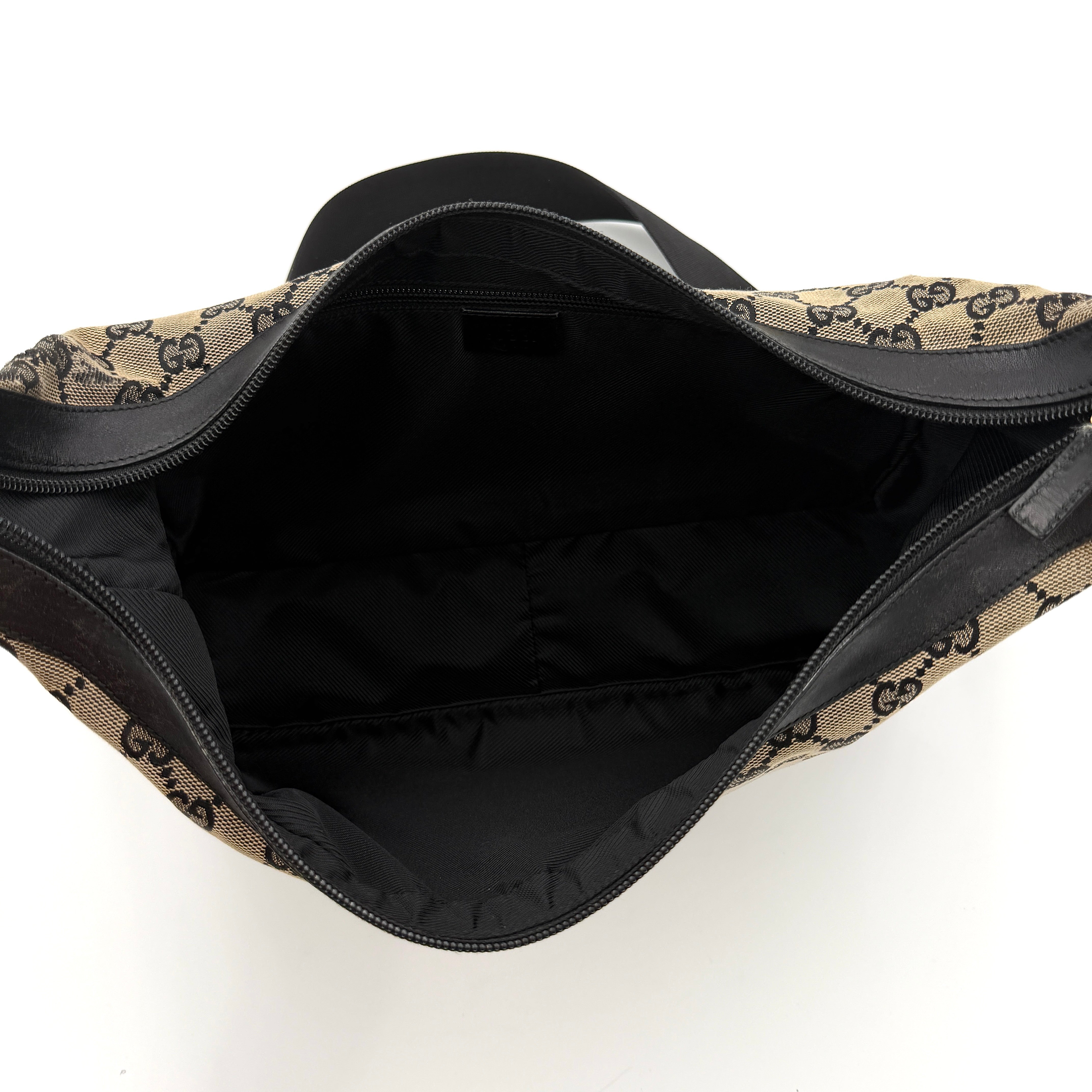 Gucci GG Monogram Crossbody Bag Grey/Black