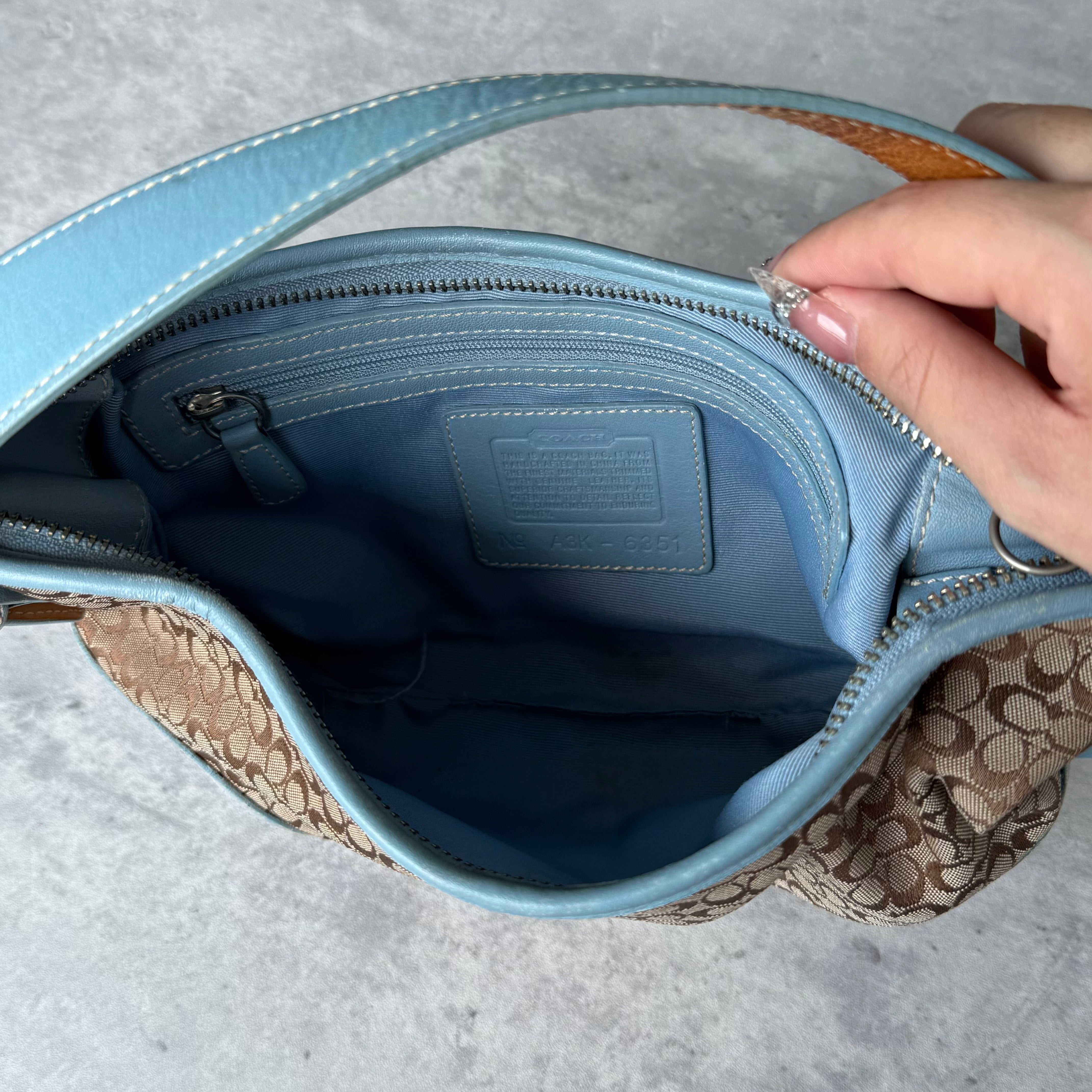 Coach Signature Mini Sufflette Shoulder Bag Beige/Blue