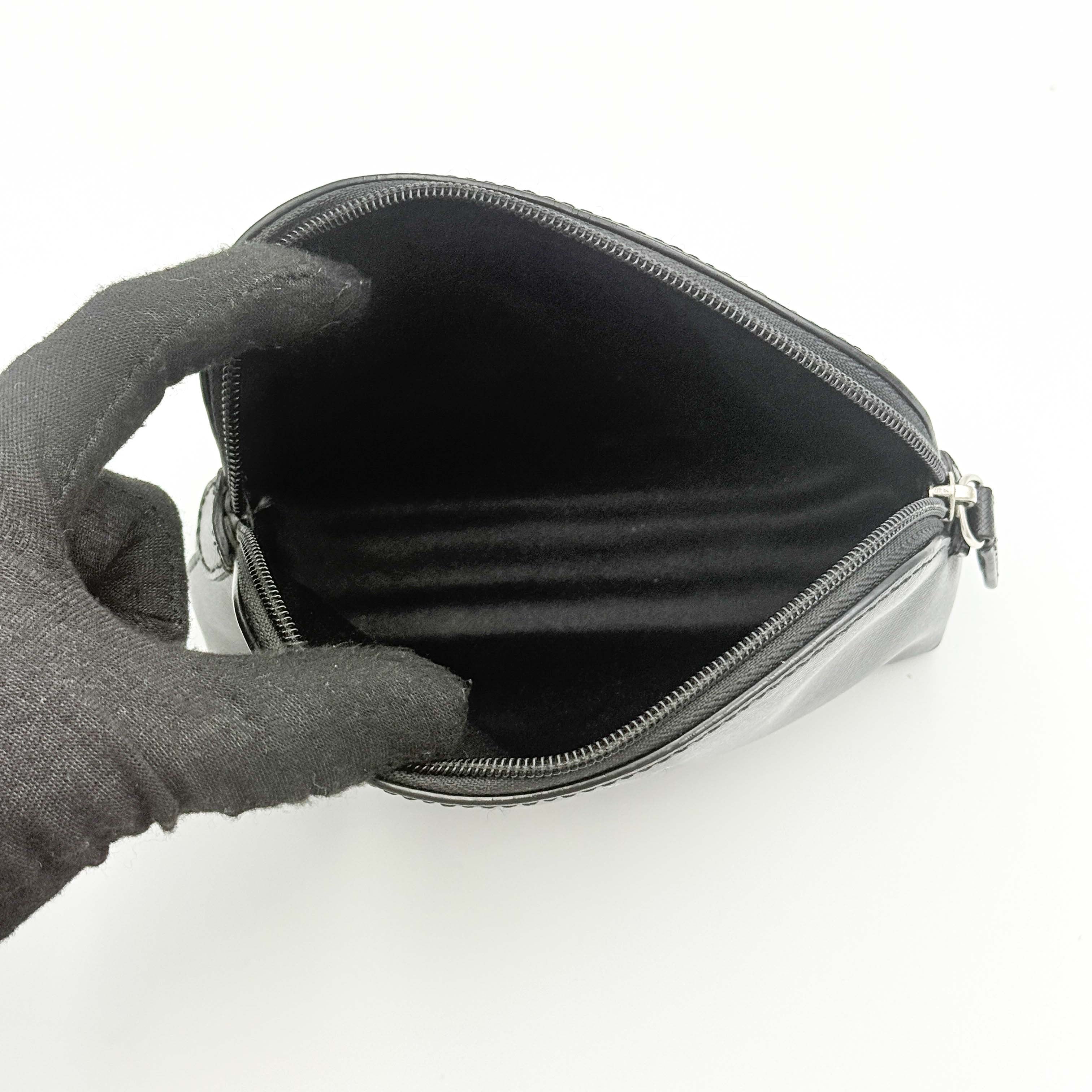 Coach Dome Leather Cosmetic Pouch Black