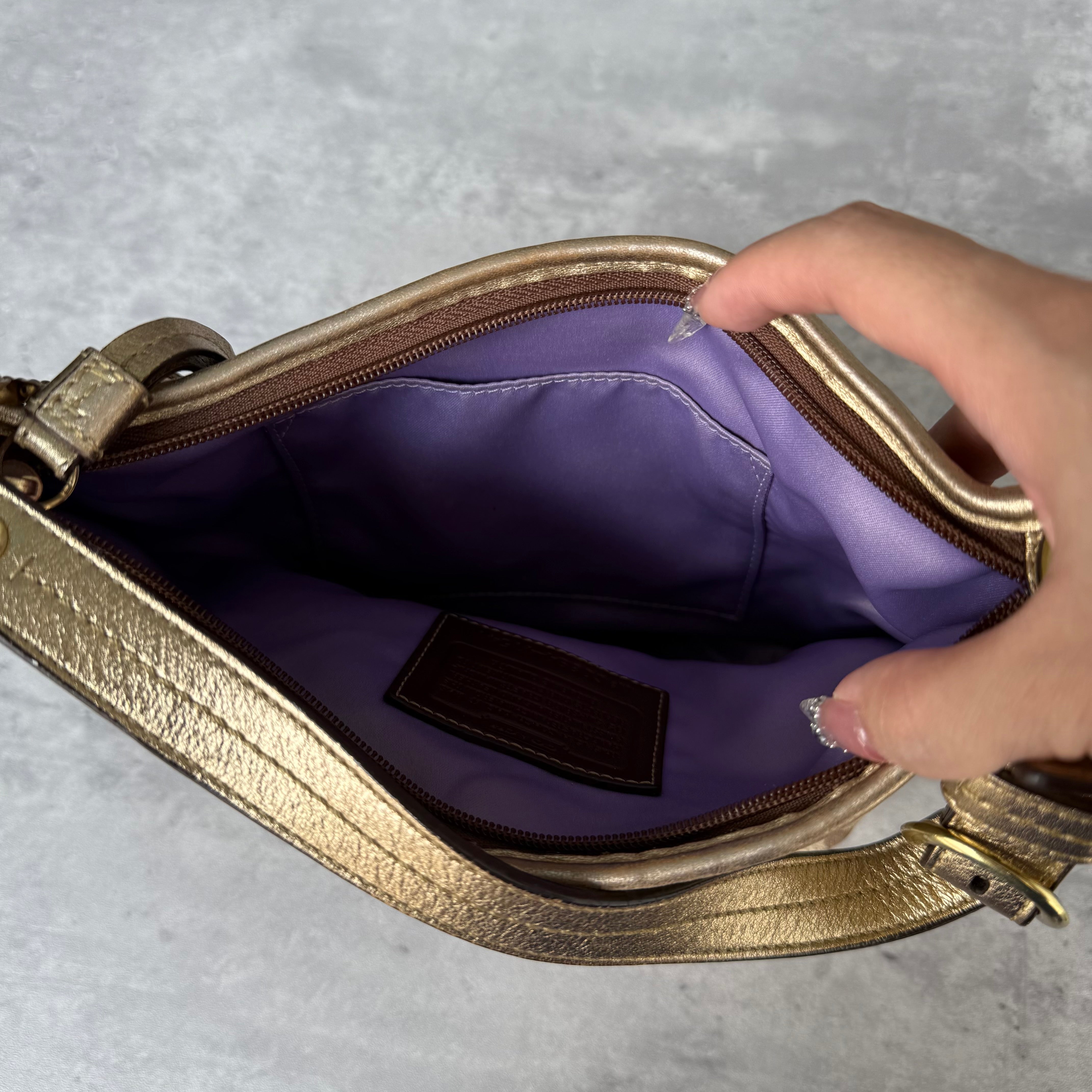 Coach Signature Sacoche Shoulder Bag Beige/Gold