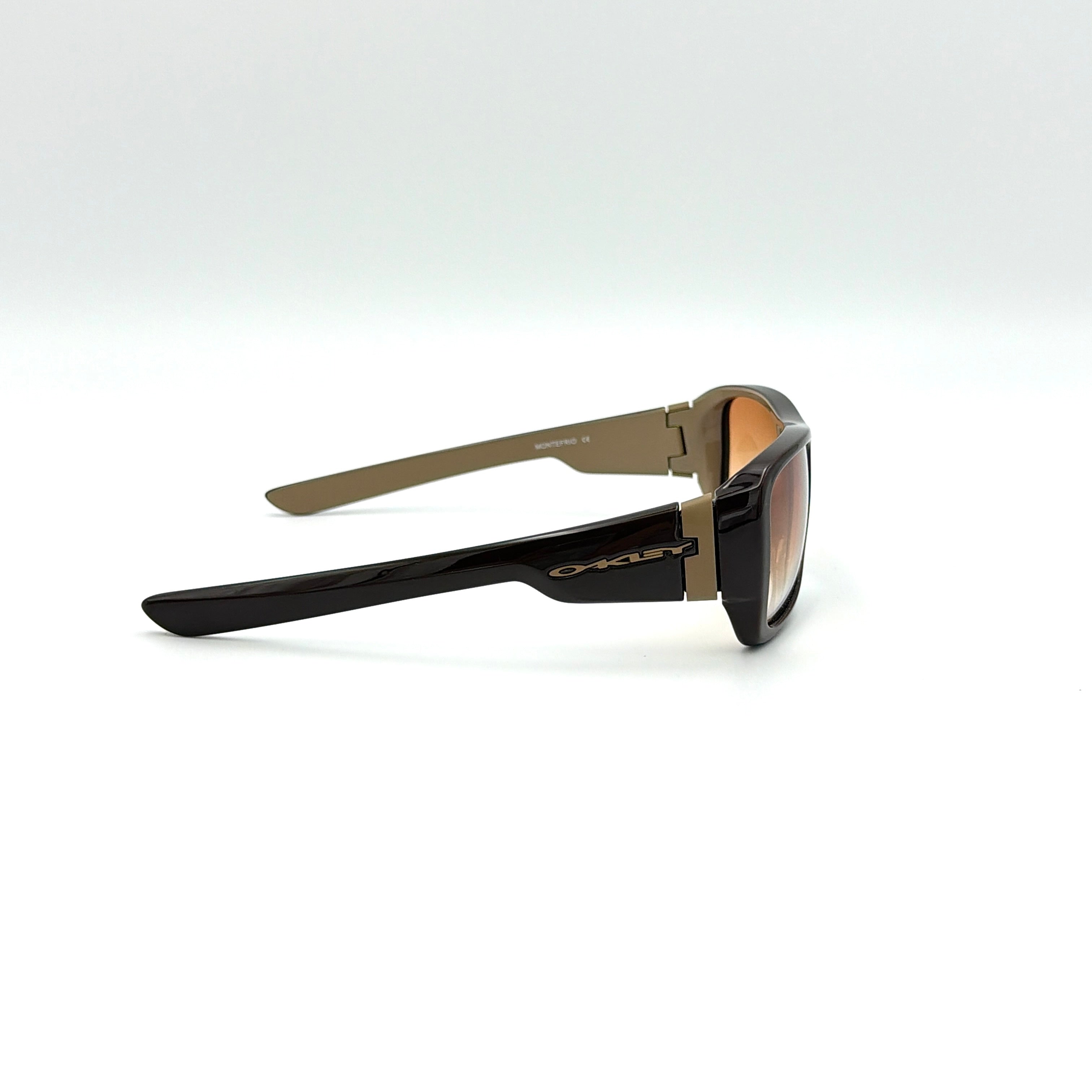 Oakley Motefrio Wraparound Sunglasses Brown/Bronze
