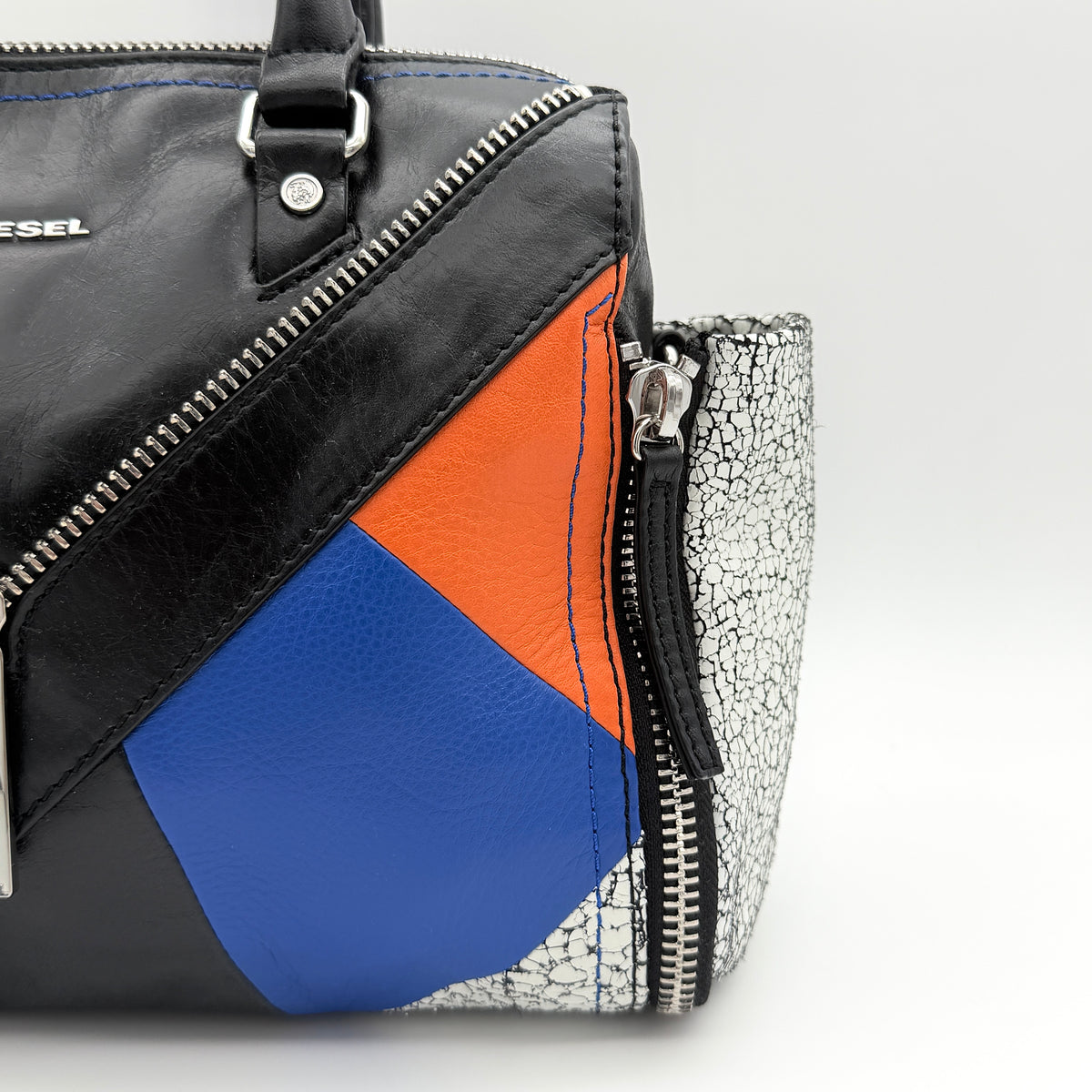 Diesel Le-Zipper 2Way Color-Block Leather Handbag Multicolor