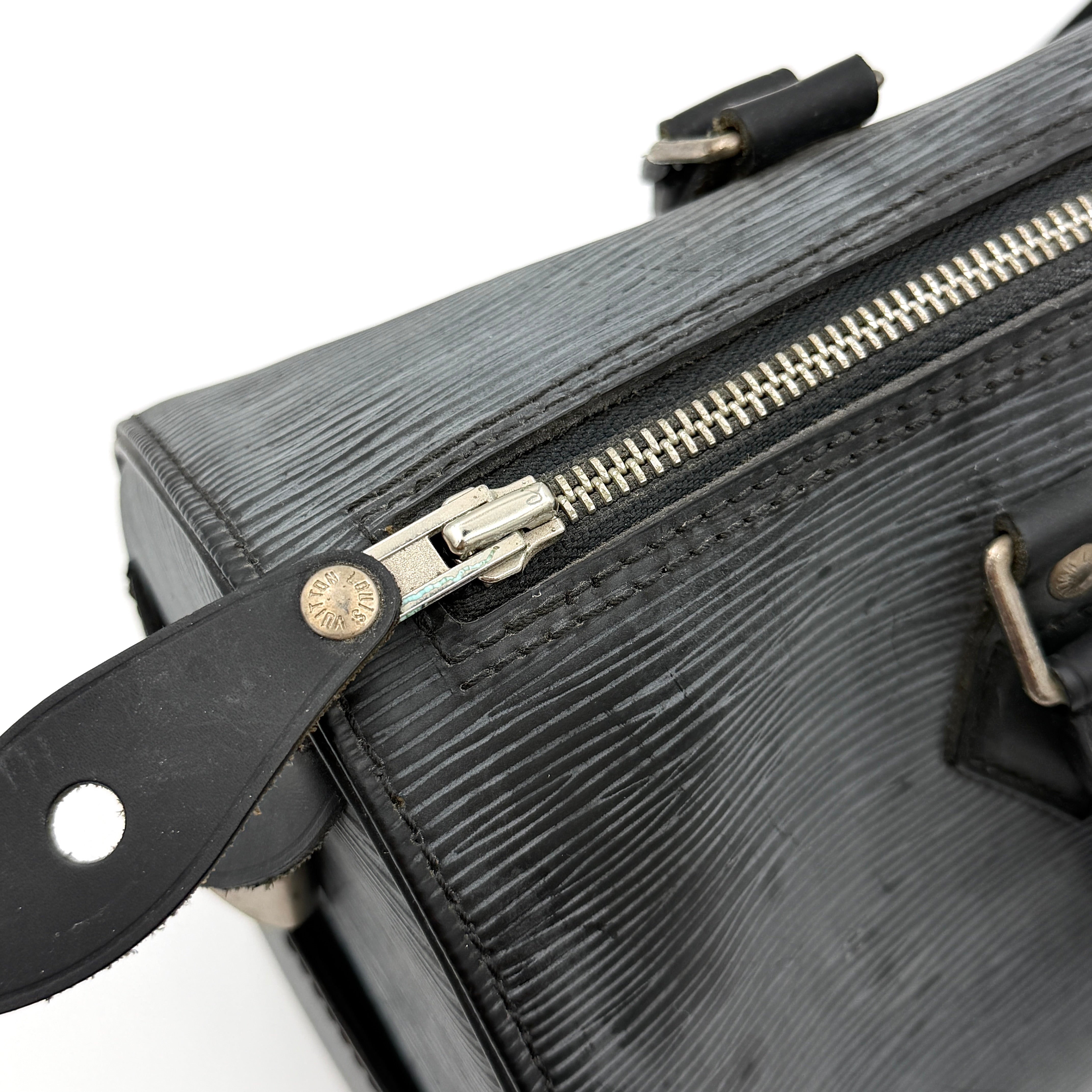 Louis Vuitton Epi Speedy 30 Handbag Black