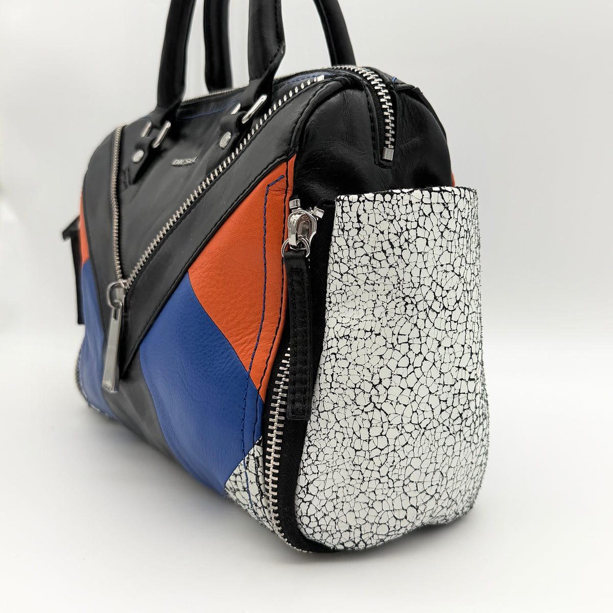 Diesel Le-Zipper 2Way Color-Block Leather Handbag Multicolor