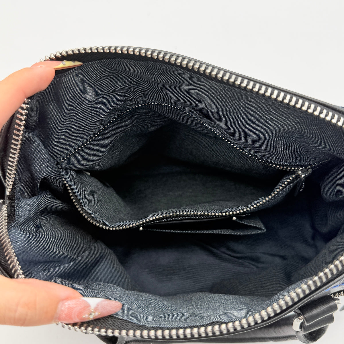 Diesel Le-Zipper 2Way Color-Block Leather Handbag Multicolor