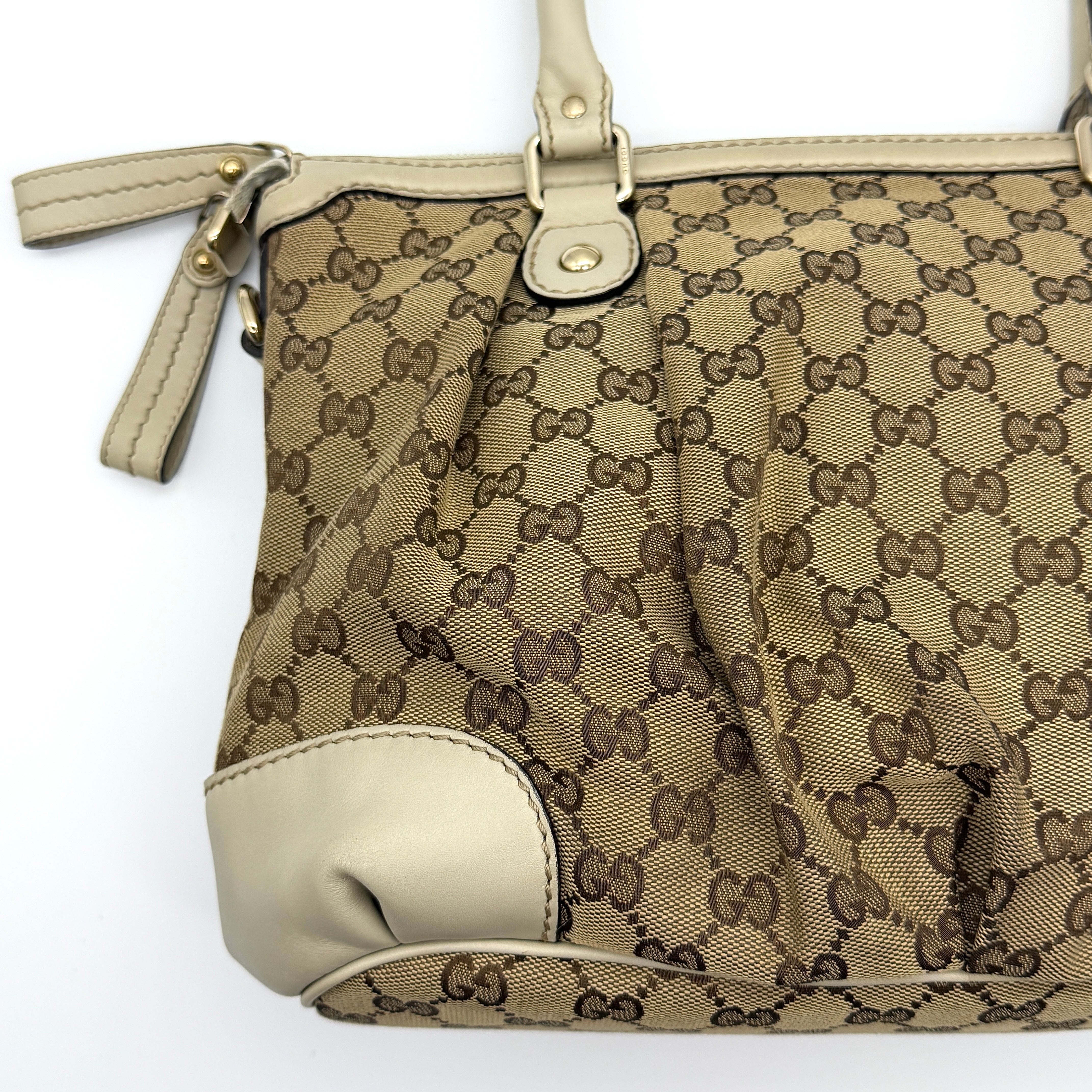 Gucci 2Way GG Monogram Sukey Shoulder Bag Beige/White