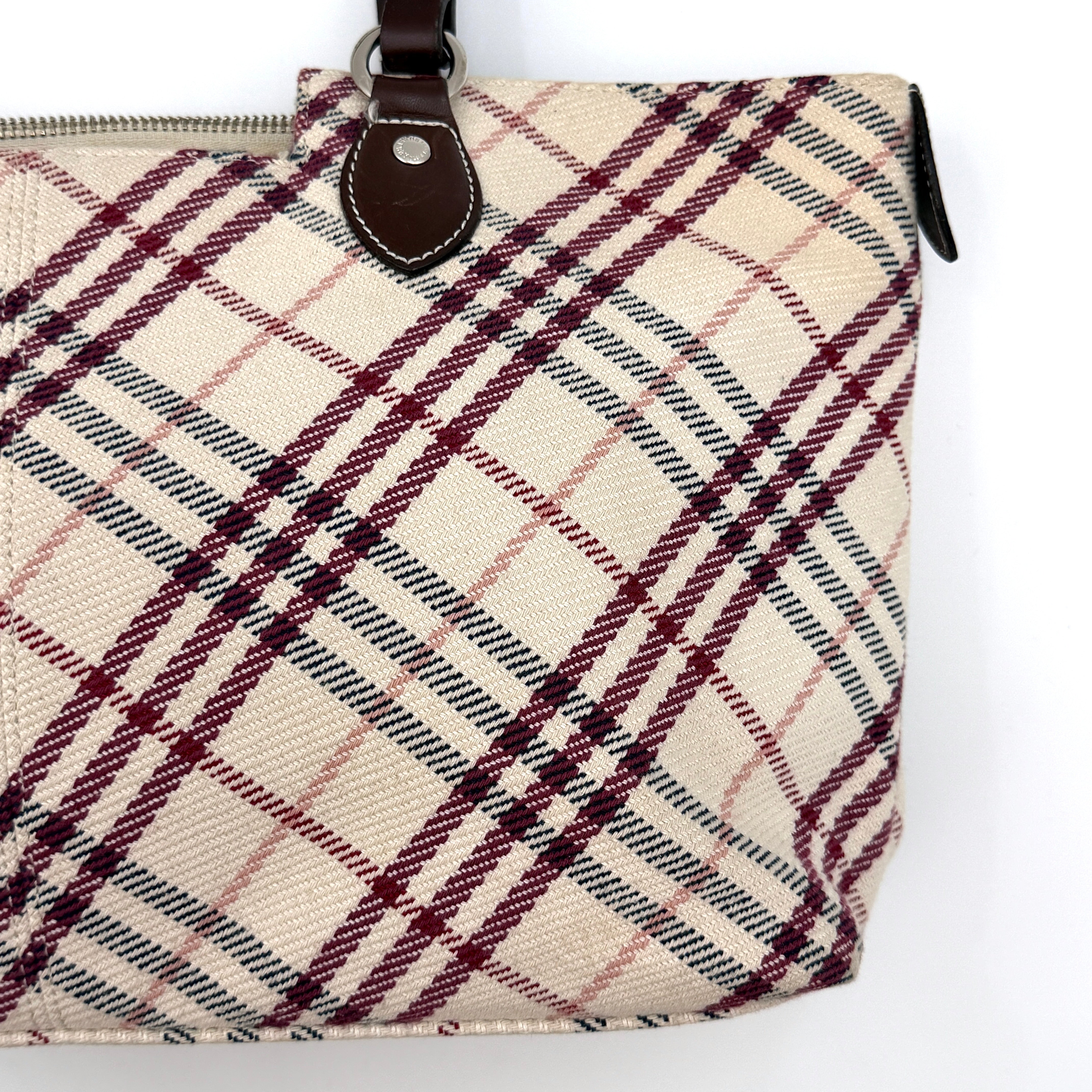 Burberry Nova Check Shoulder Bag Beige