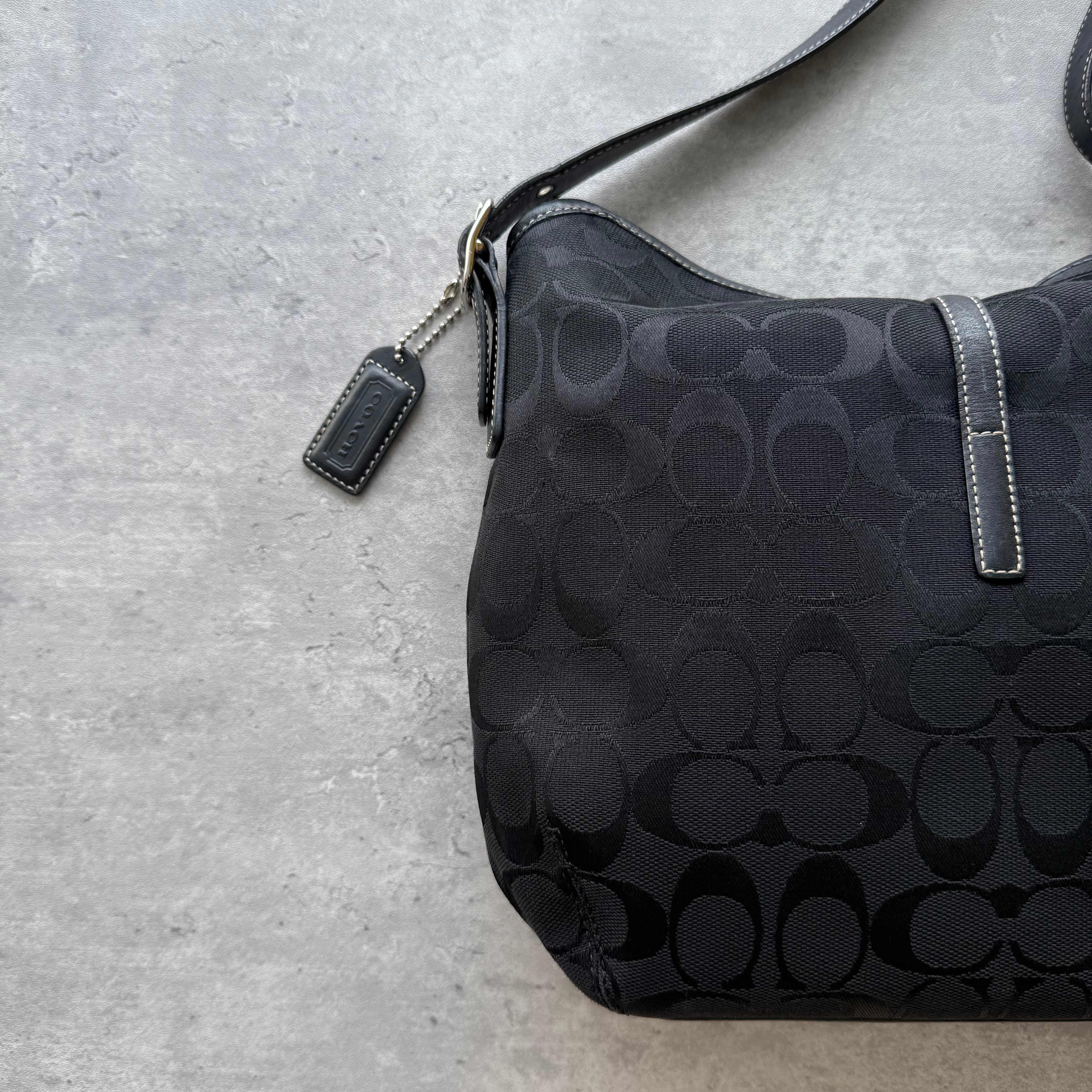 Coach Signature Clip Shoulder Bag Black