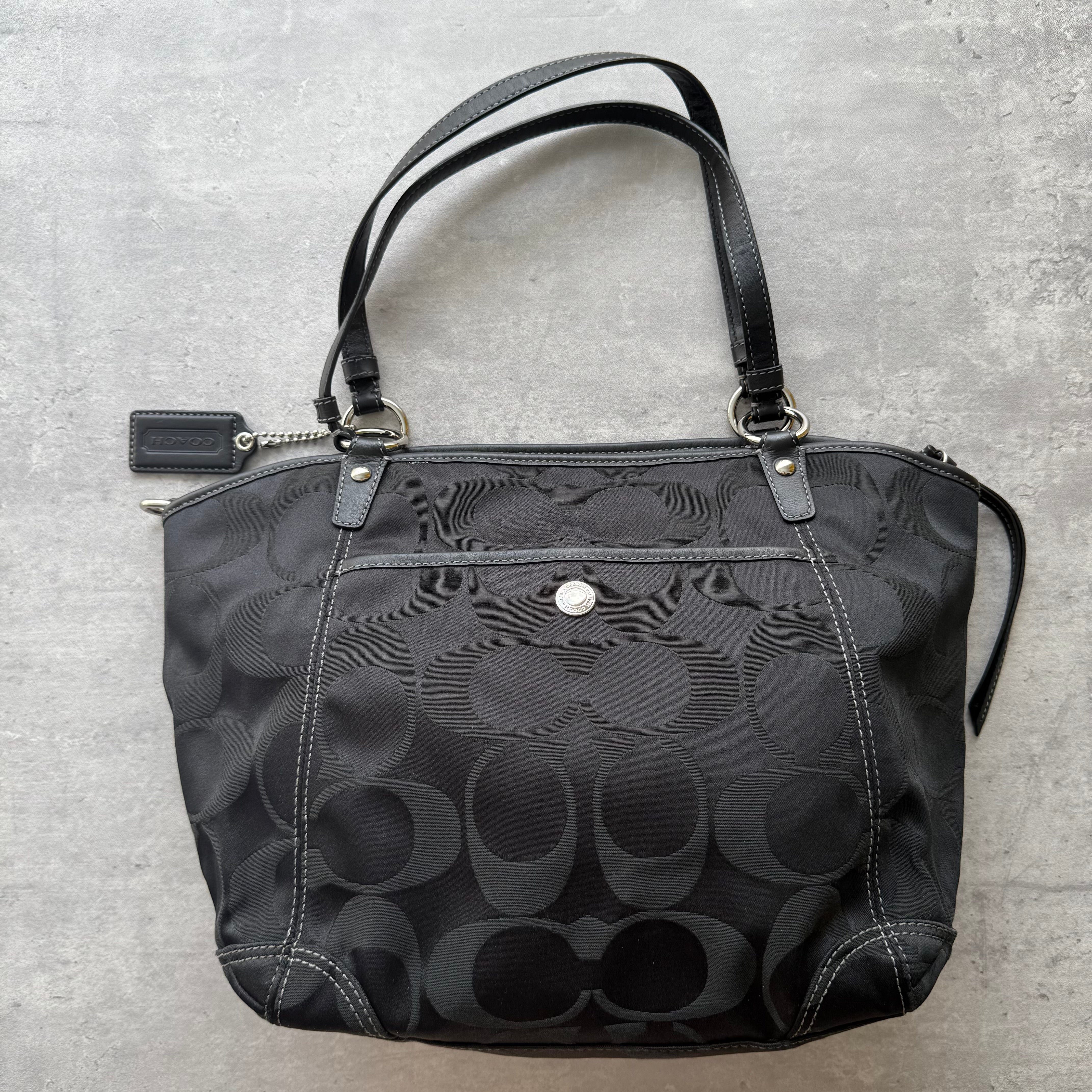 Coach 2Way Signature Leah Shoulder Bag Black