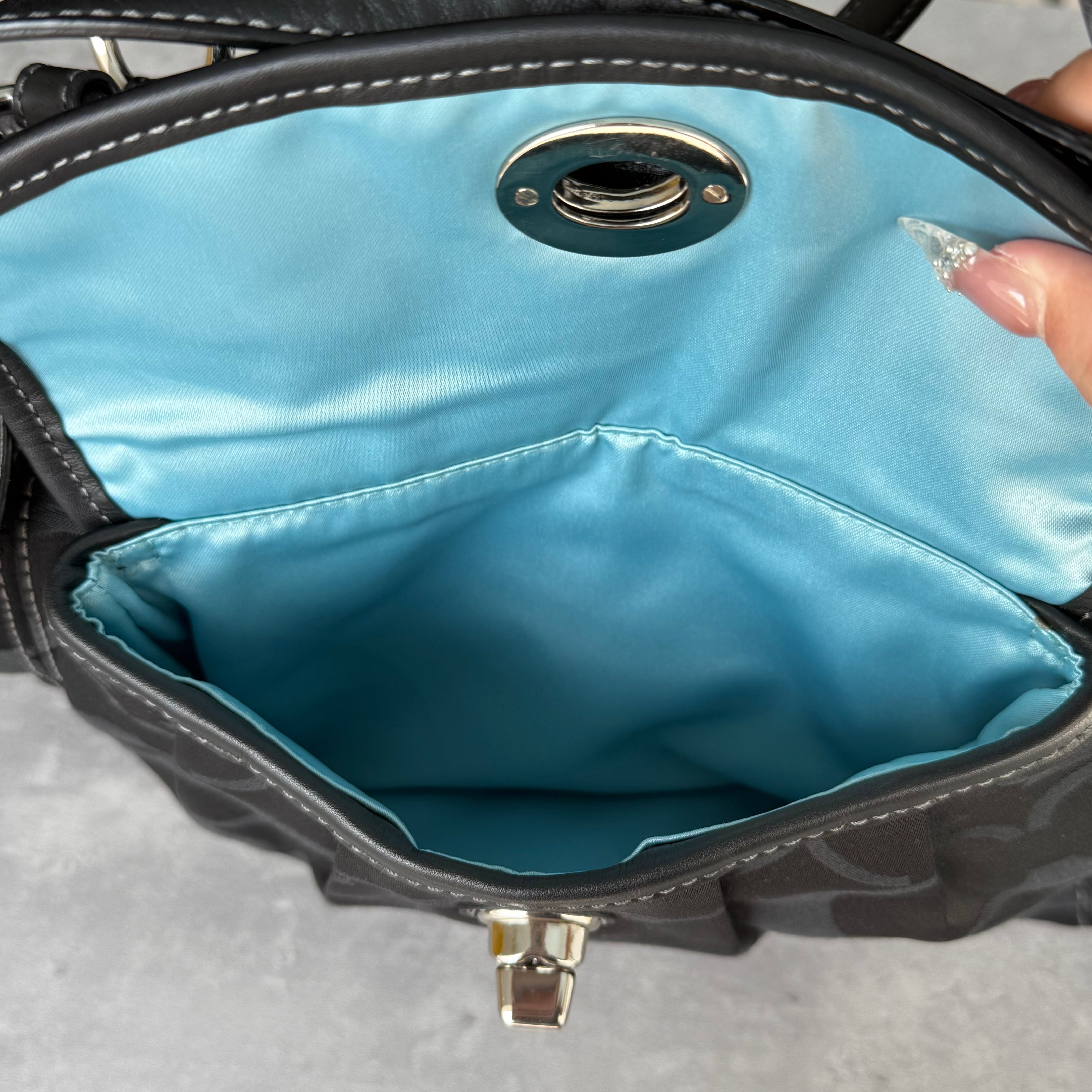 Coach 2Way Signature Leah Shoulder Bag Black