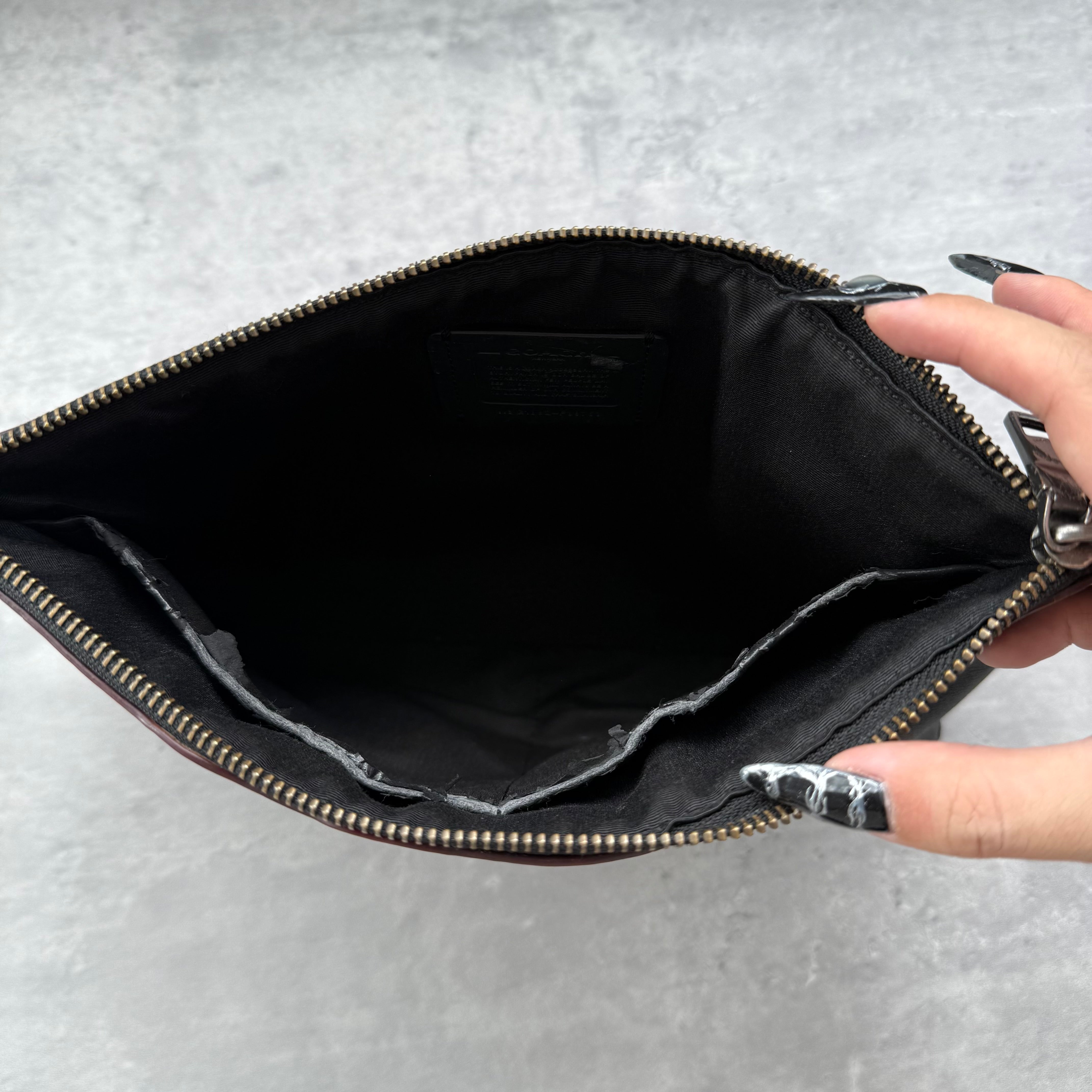 Coach Carryall Pouch Black