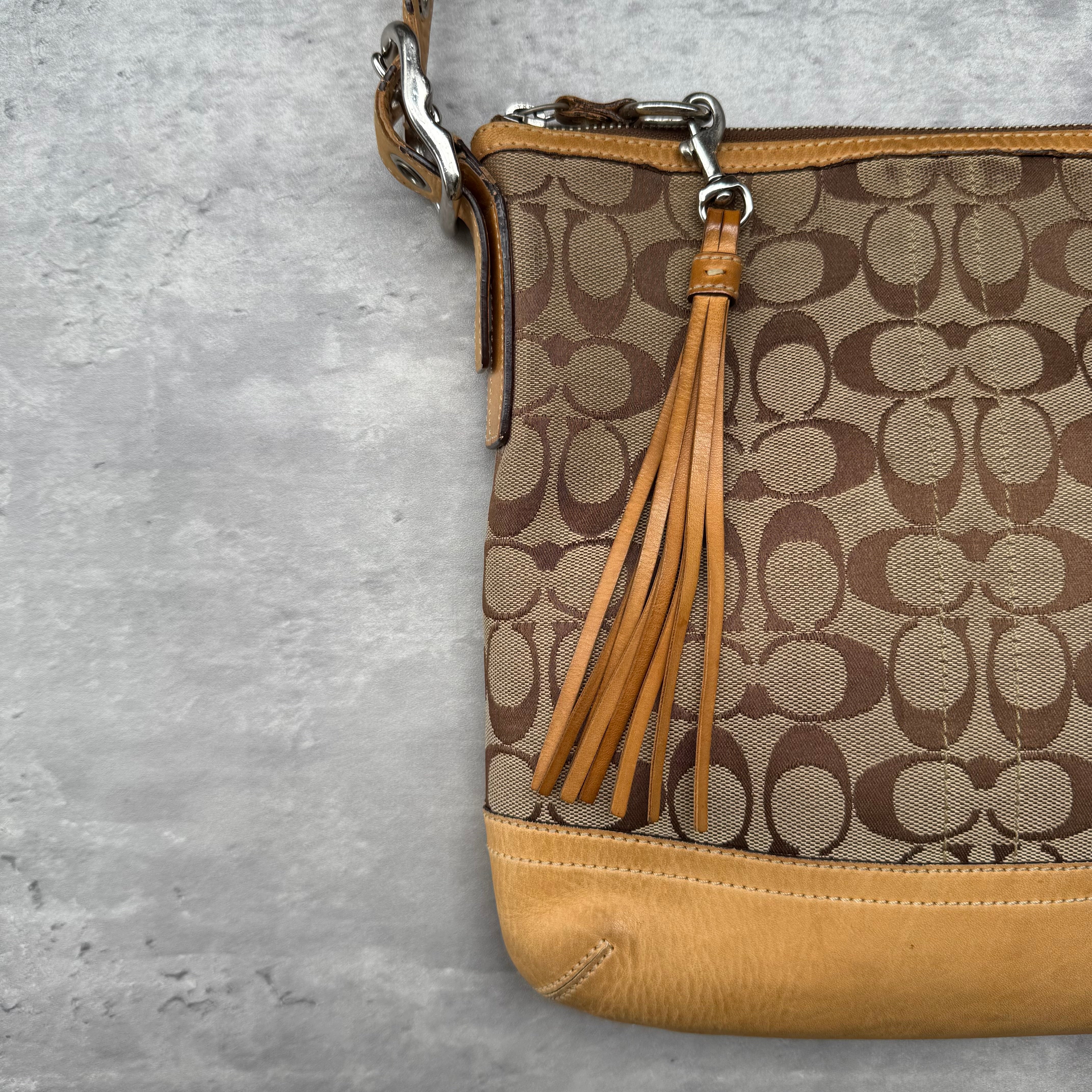 Coach Signature Canvas Crossbody ShoulderBag Beige/Brown