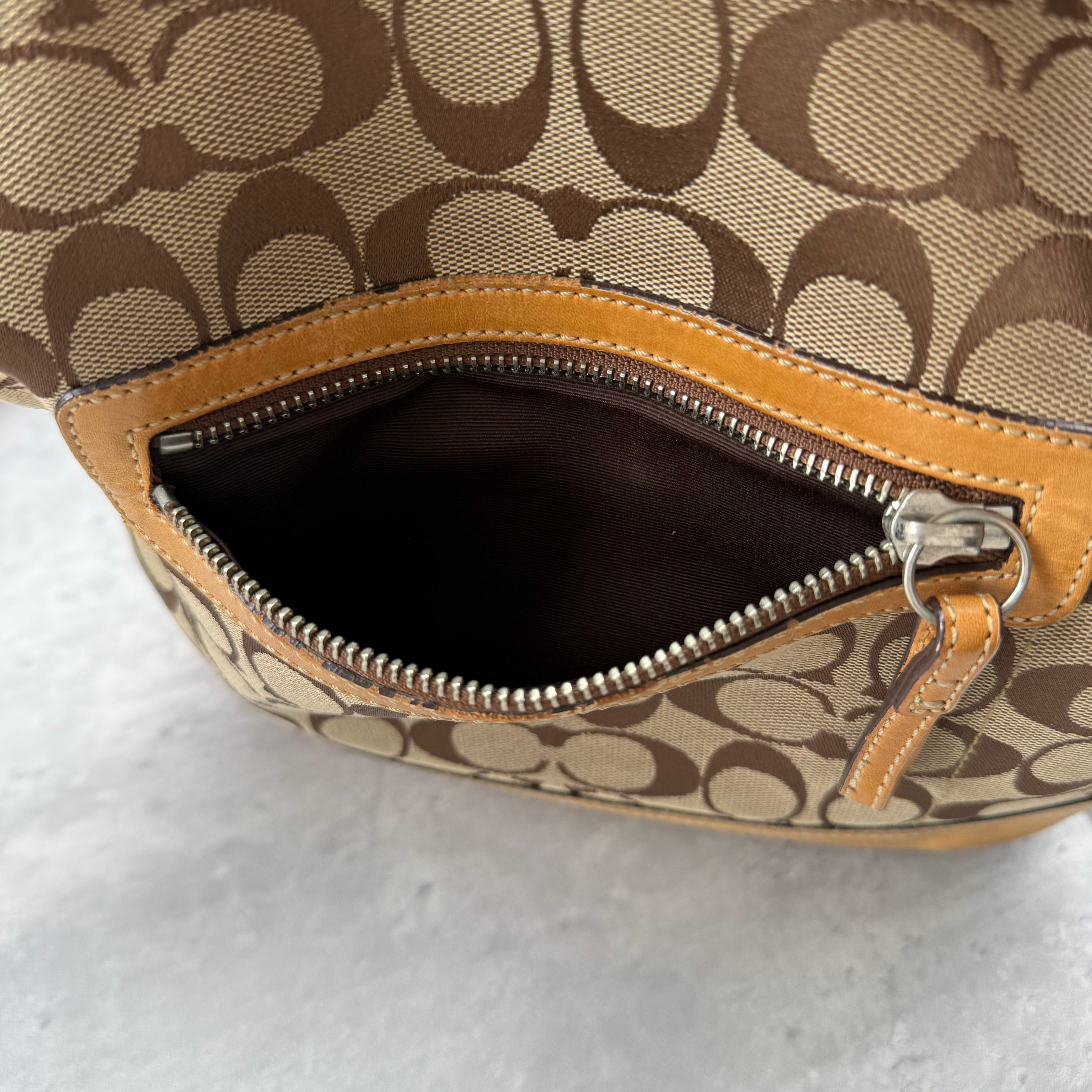 Coach Signature Canvas Crossbody ShoulderBag Beige/Brown