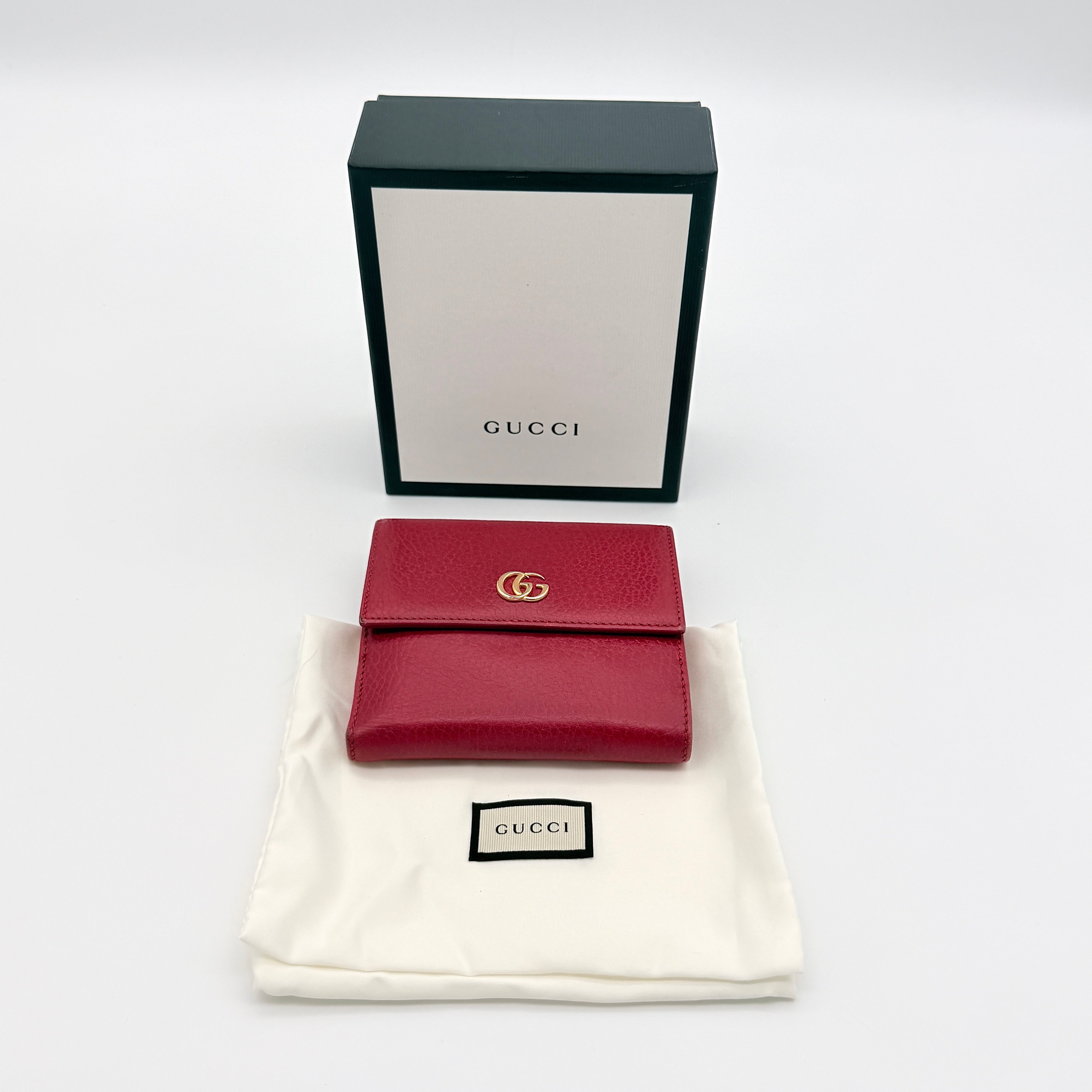 Gucci GG Marmont Wallet Red
