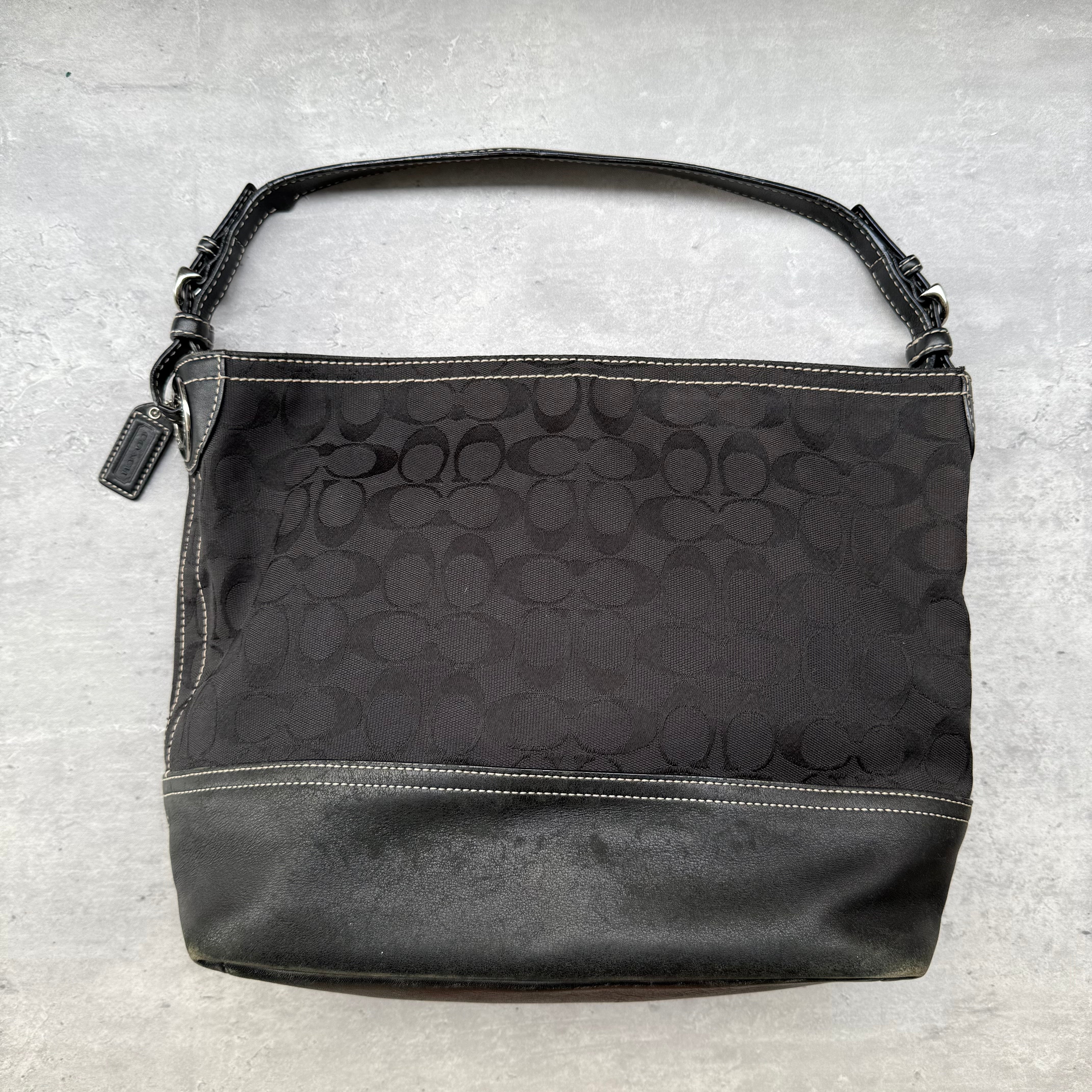 Coach Signature Canvas ShoulderBag Black