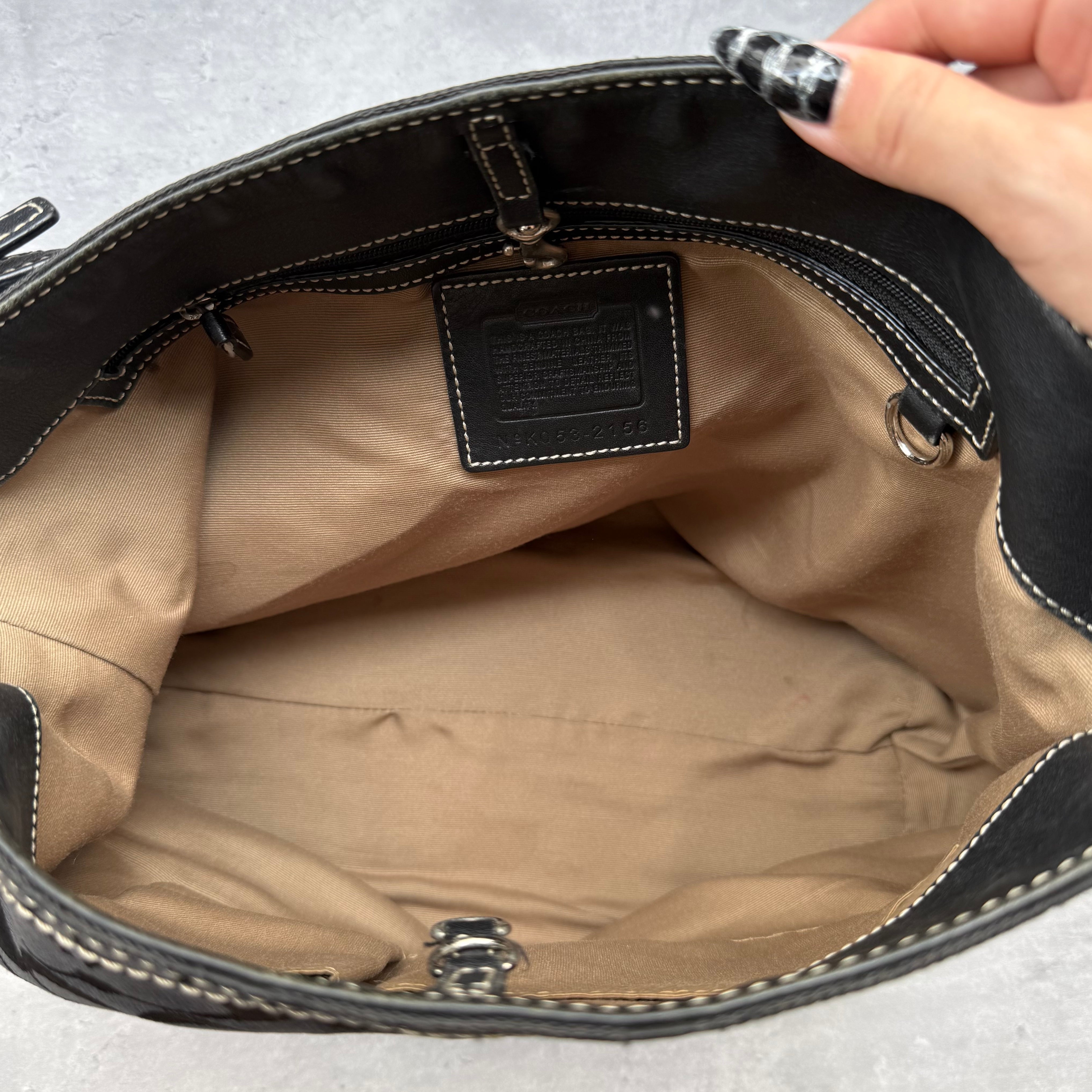 Coach Signature Canvas ShoulderBag Black