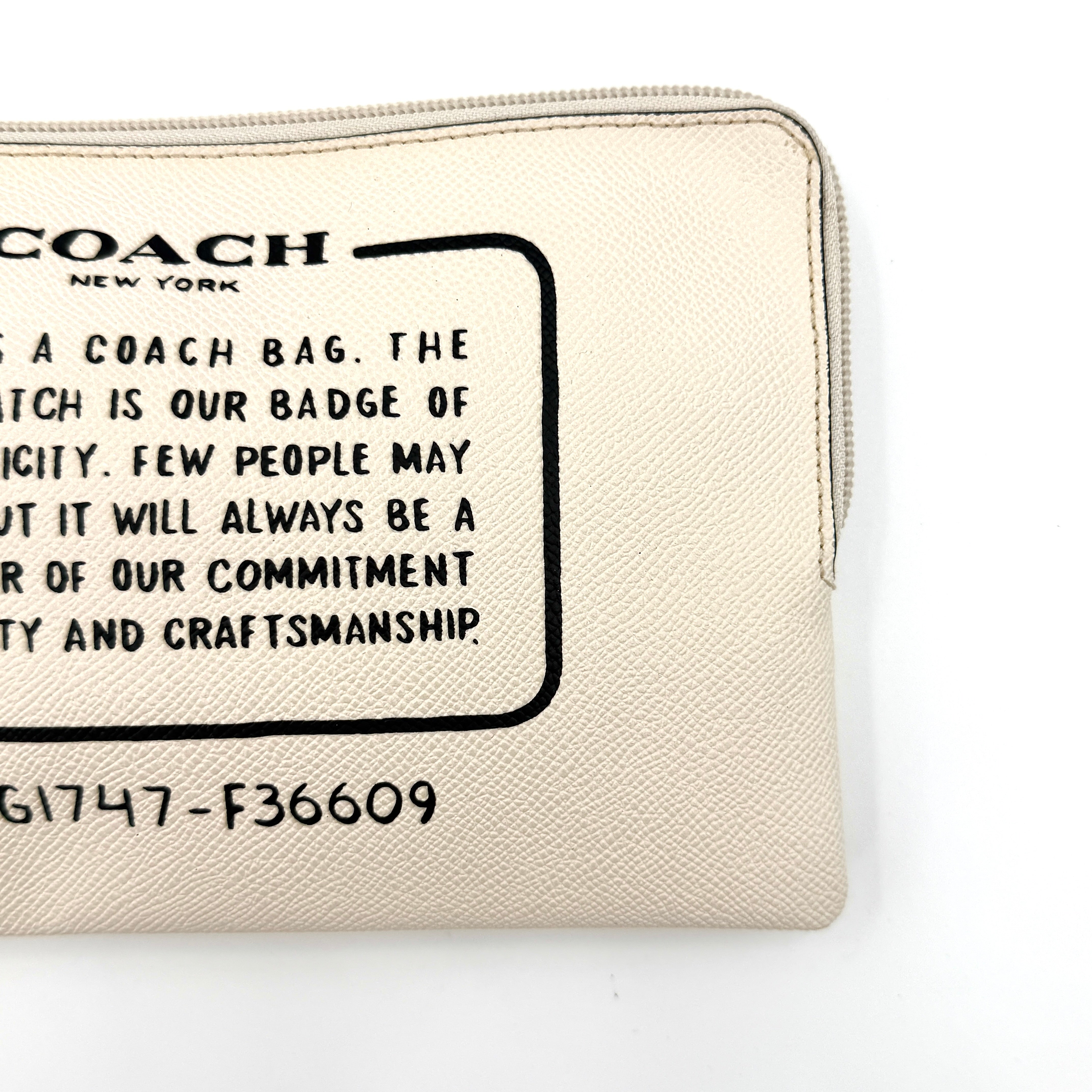 Coach Storypatch Creed Zip Wristlet Cream