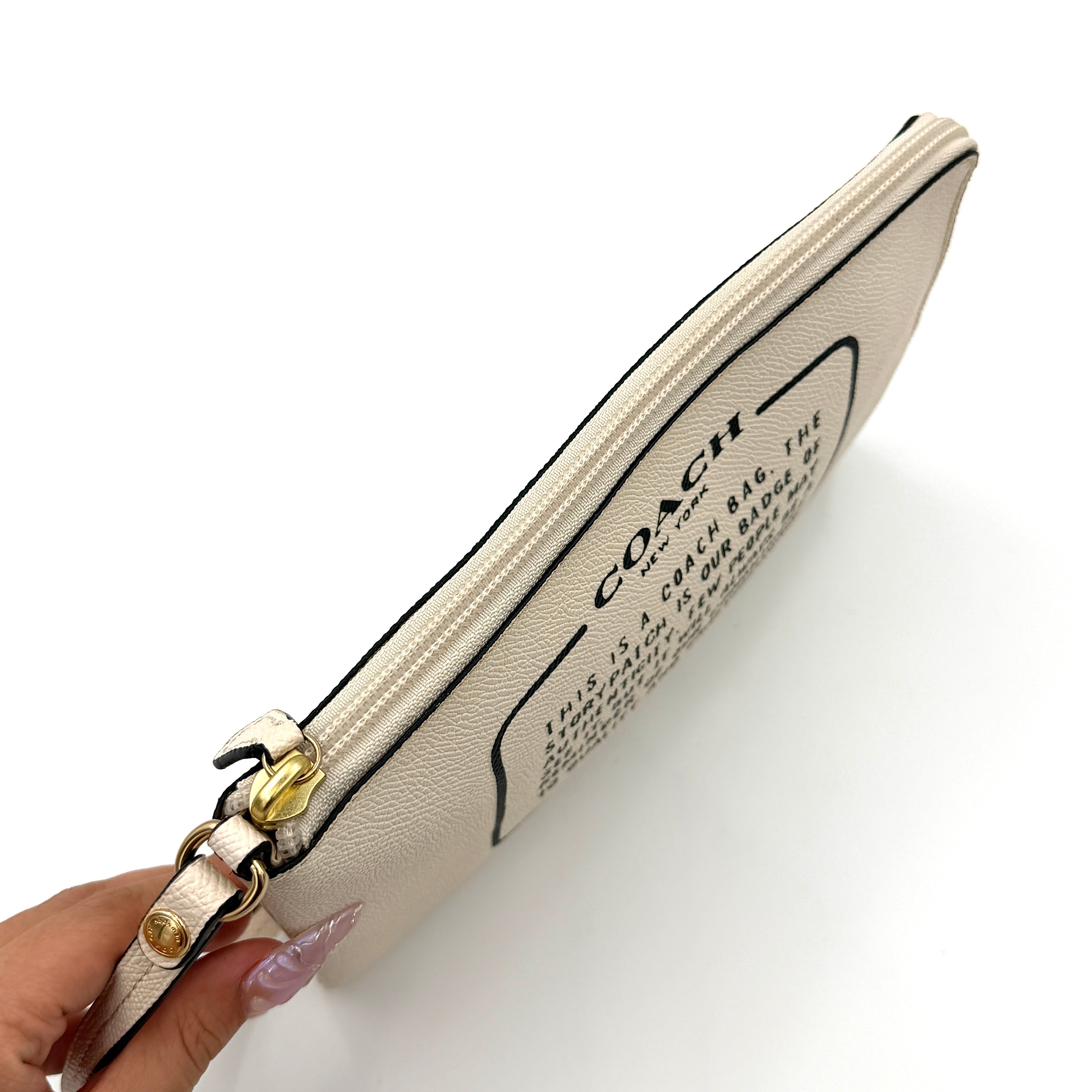 Coach Storypatch Creed Zip Wristlet Cream