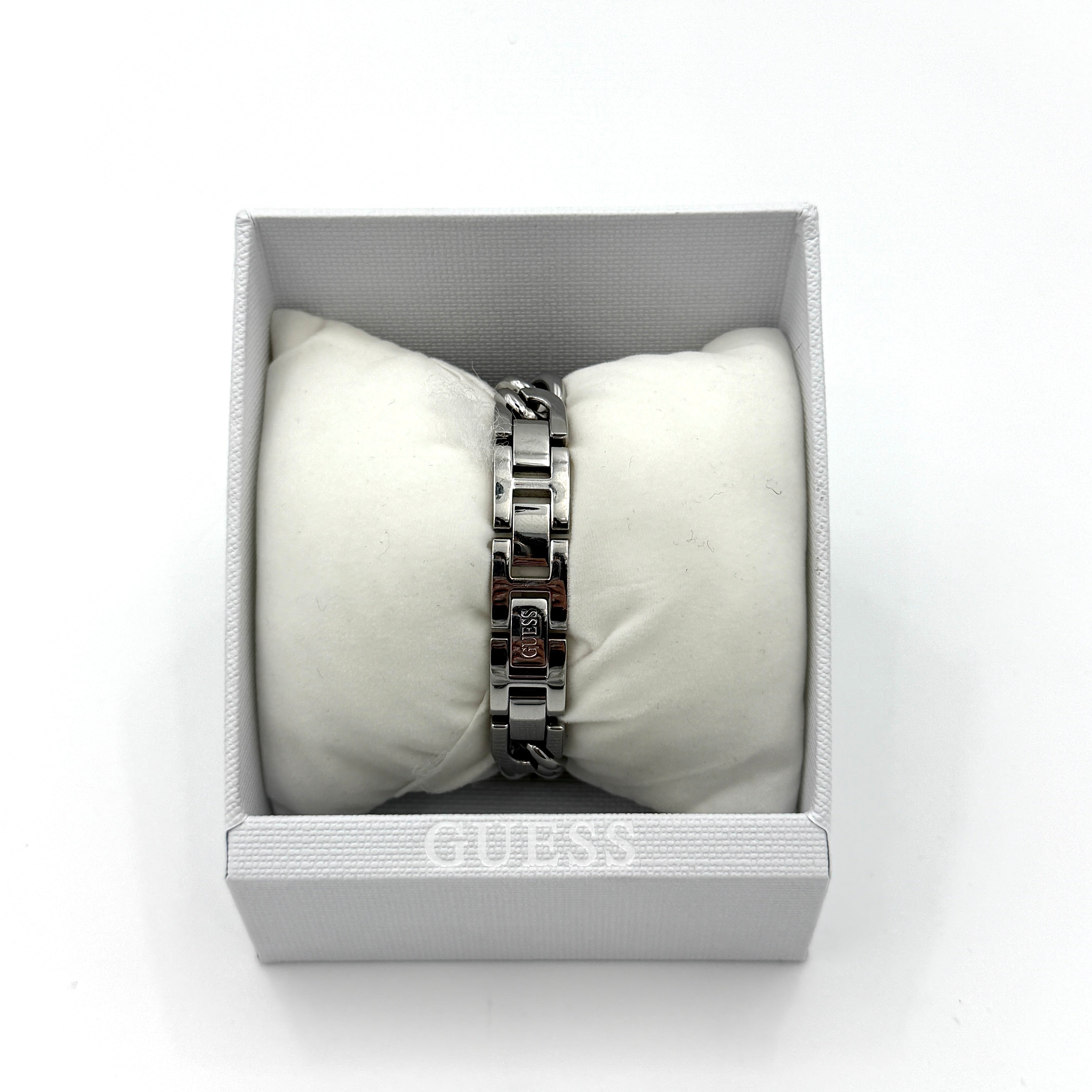 Guess Vienna GW0758L1 Silver-Tone Watch