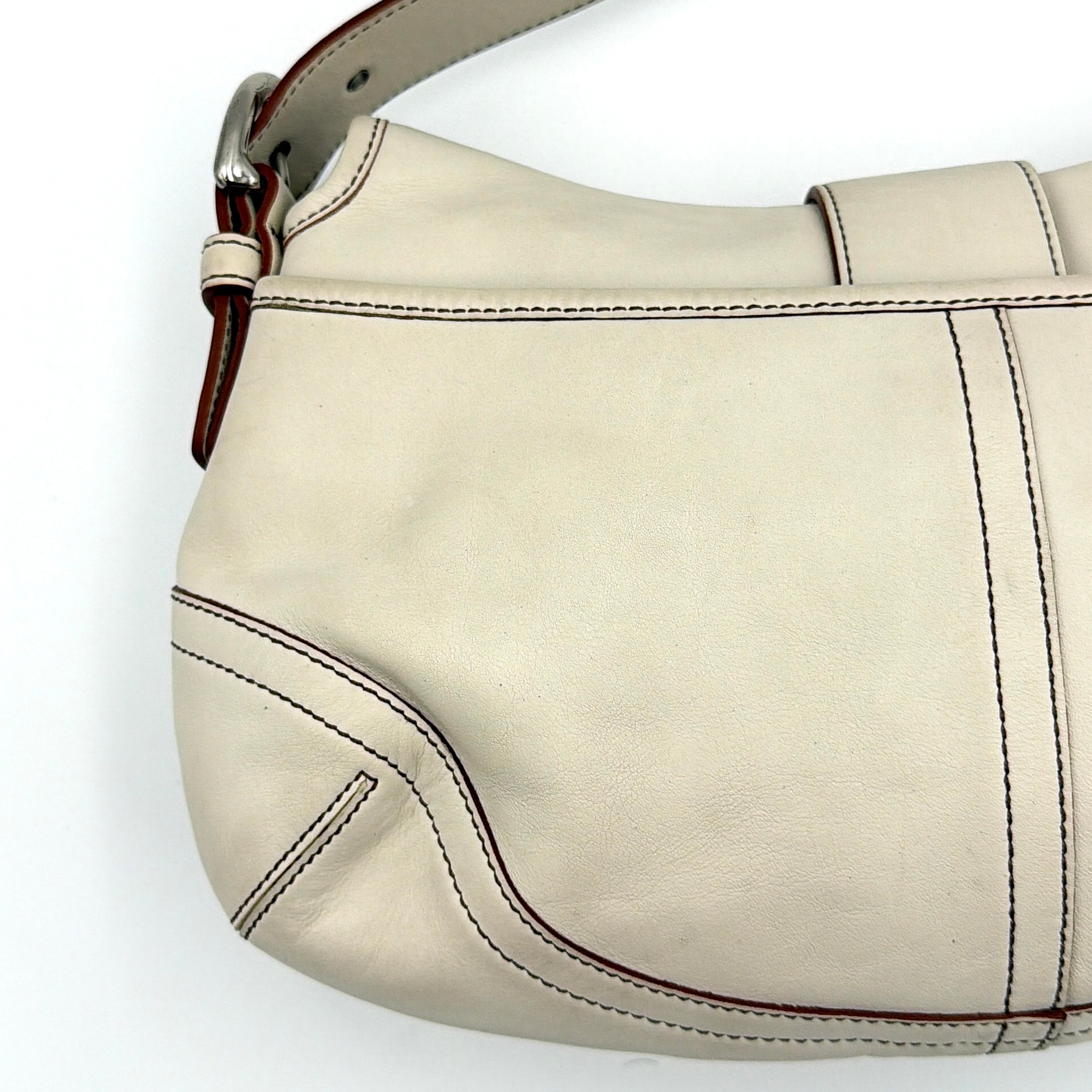 Coach Y2K Signature Soho Buckle Shoulder Bag Cream