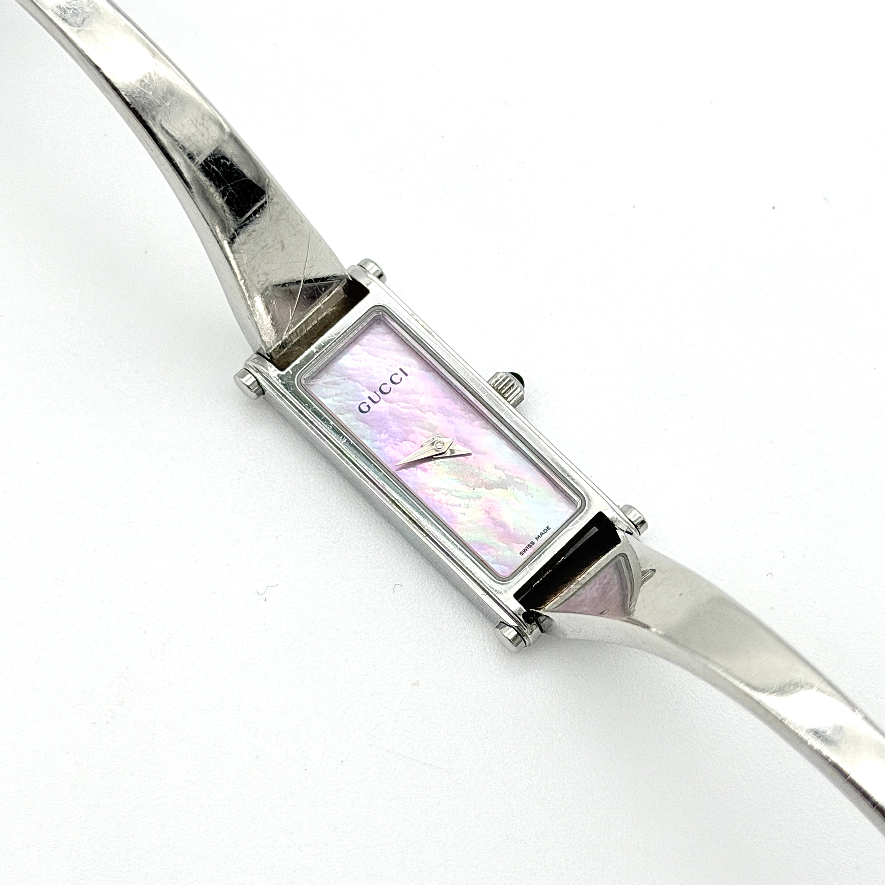 Gucci 1500L Mother of Pearl Dial Bangle Watch Pink