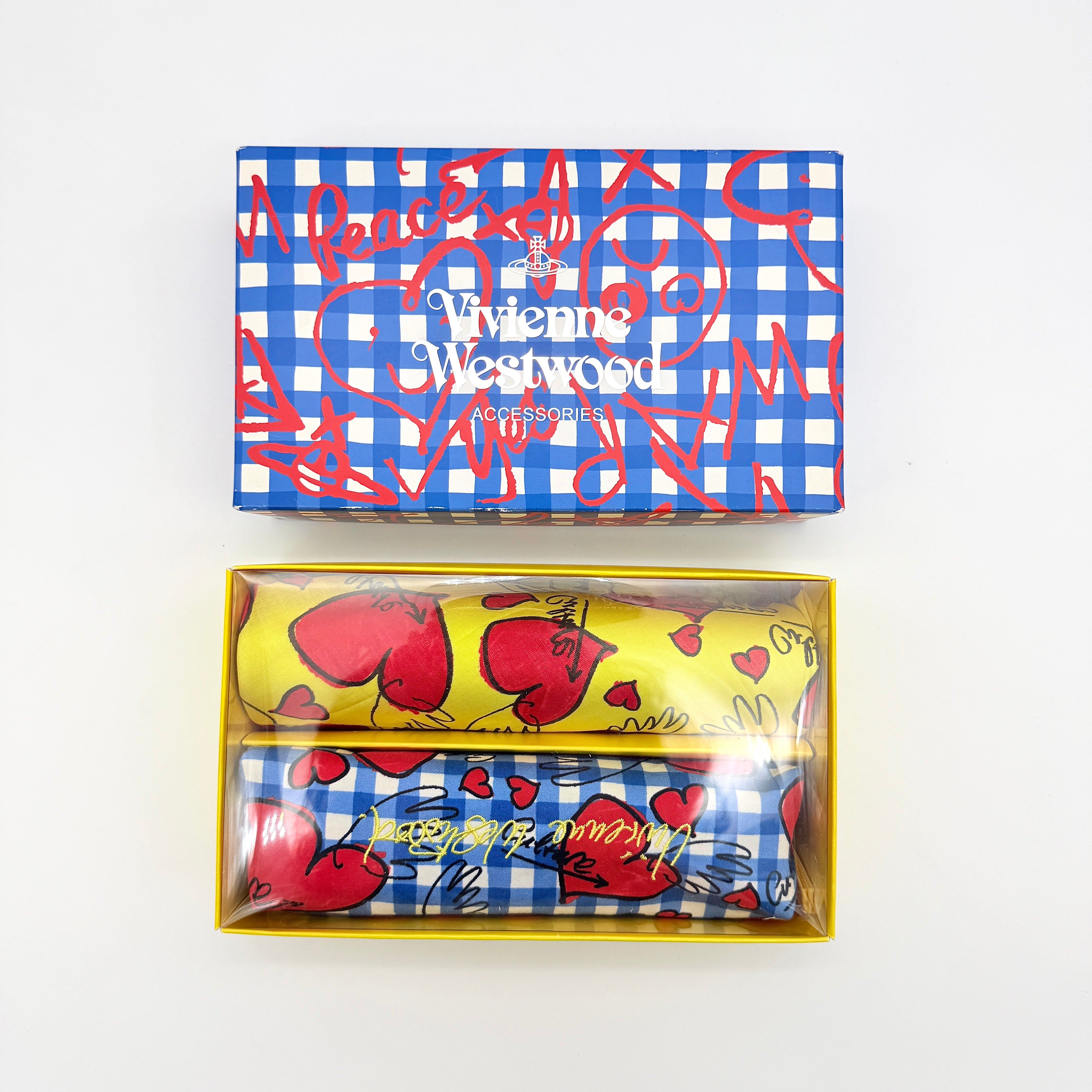 Vivienne Westwood Gift Set Multicolor (Pen Case & Scarf)