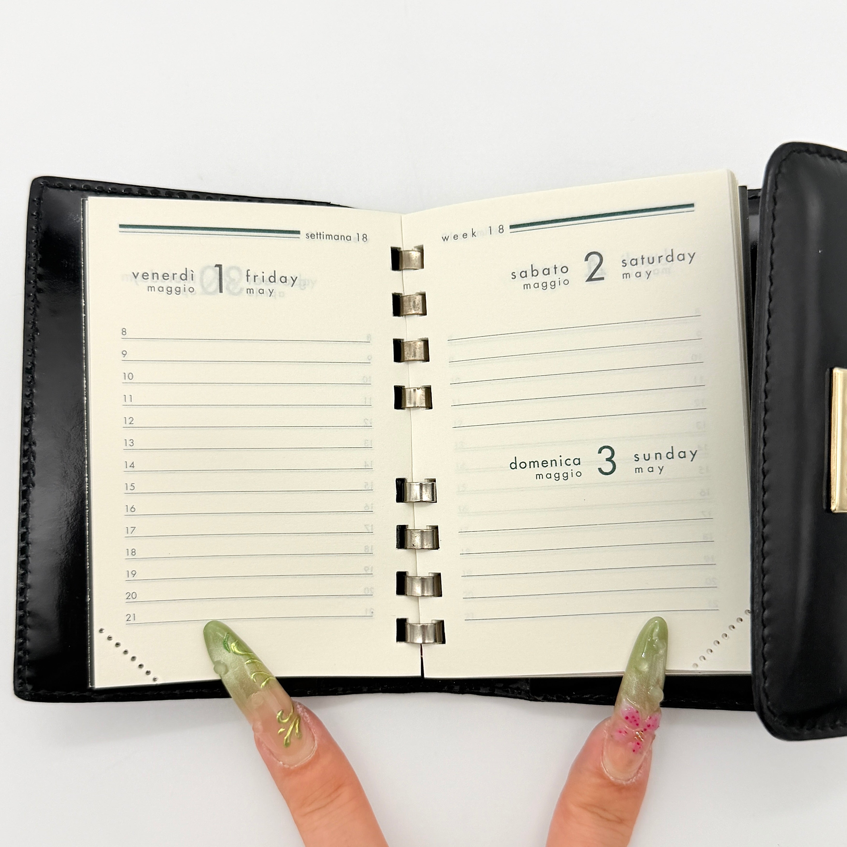 Gucci Patent Mini Ring Agenda Planner Black