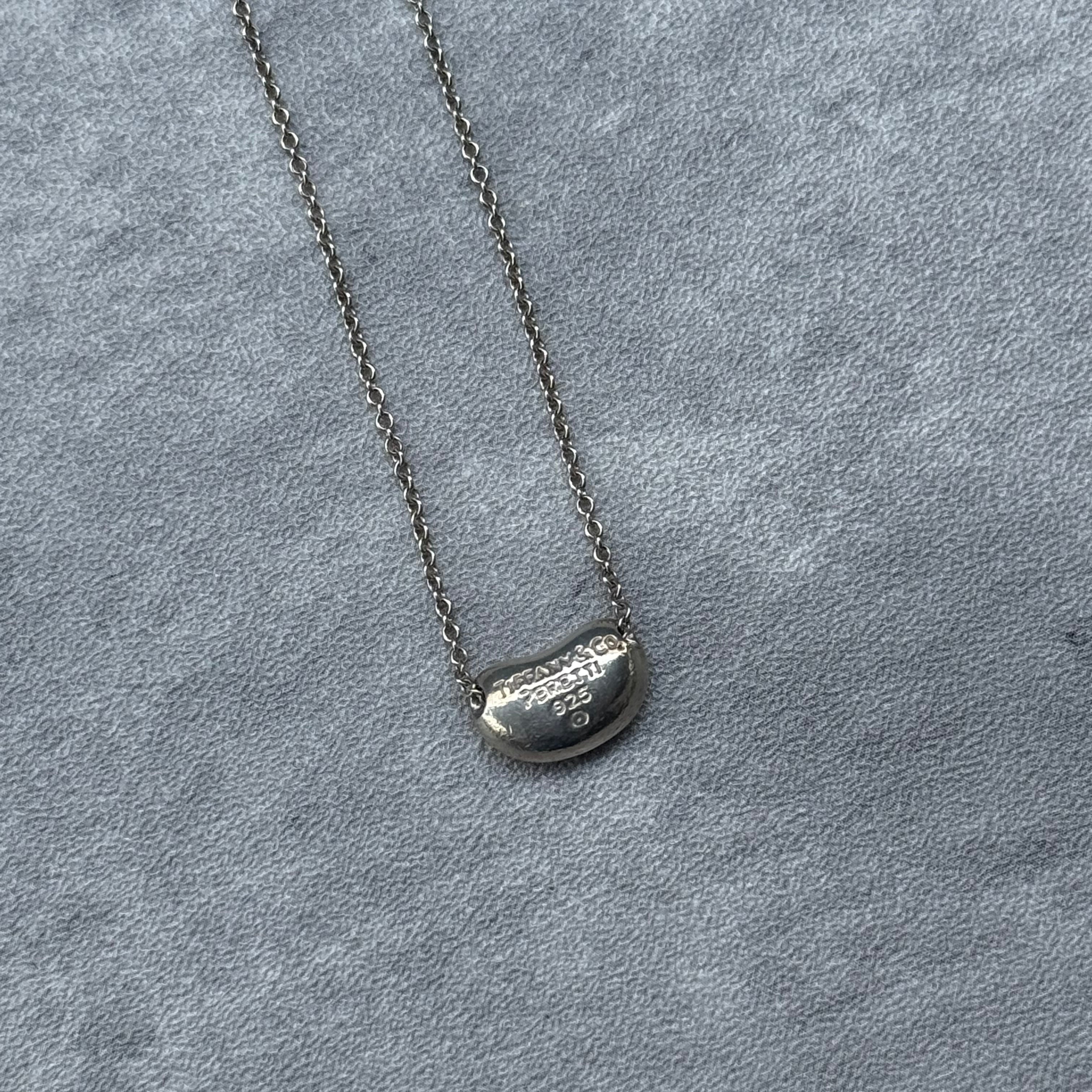 Tiffany & Co. Mini Elsa Peretti Bean Pendant Chain Necklace