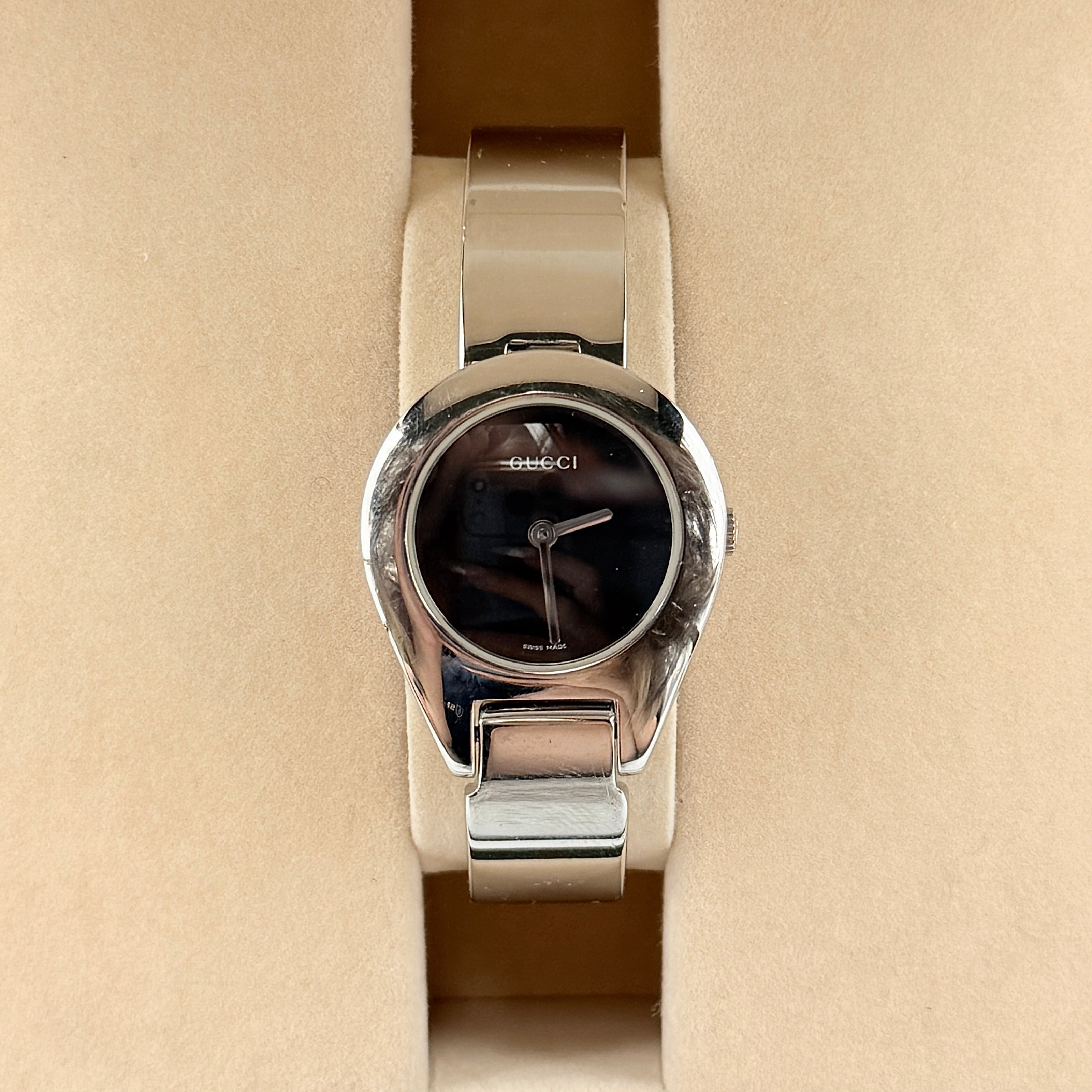 Gucci 6700L Black Dial Bangle Watch