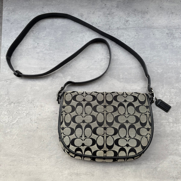 Coach Signature Canvas Crossbody Bag Black/Grey