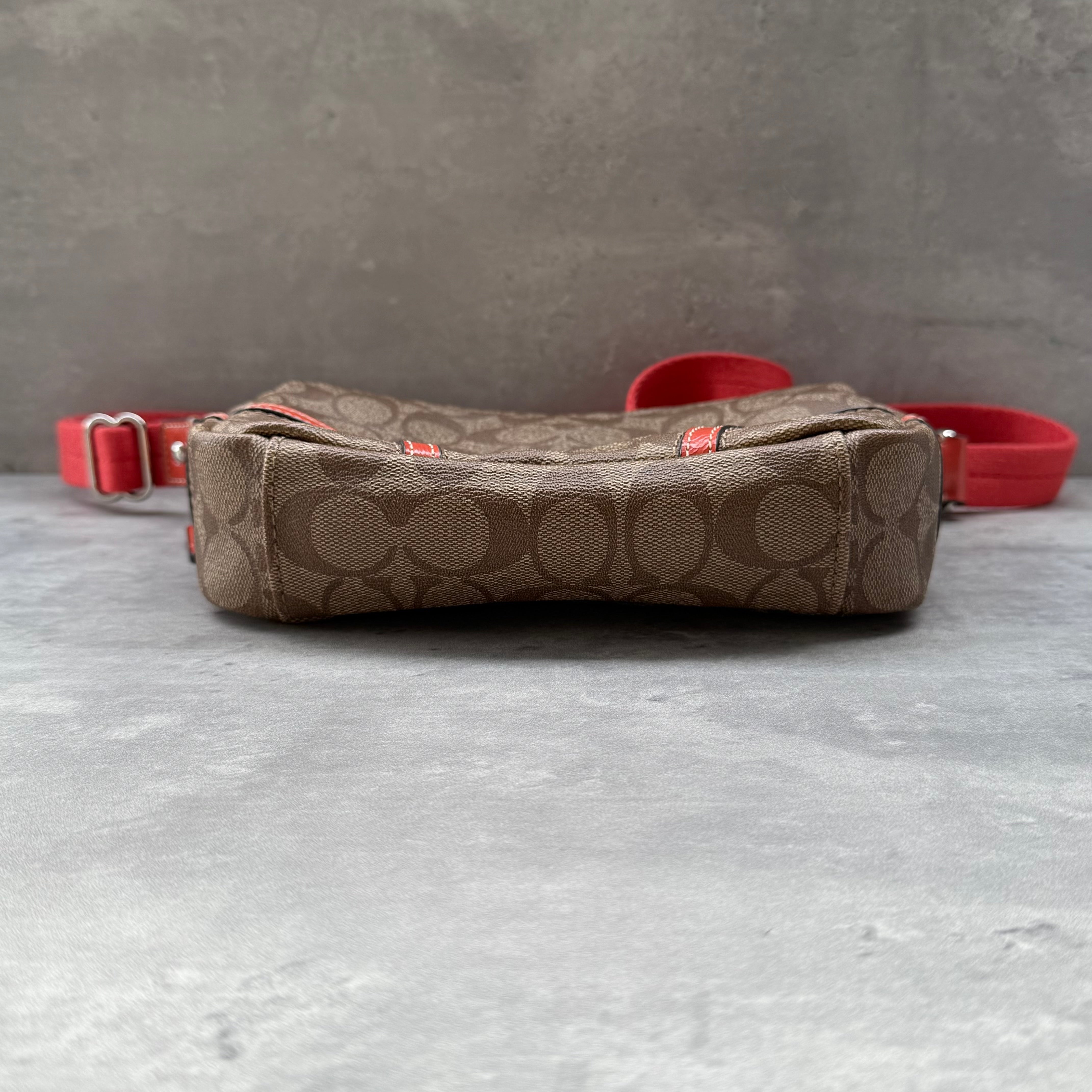 Coach Signature Crossbody Messenger Bag Beige/Orange