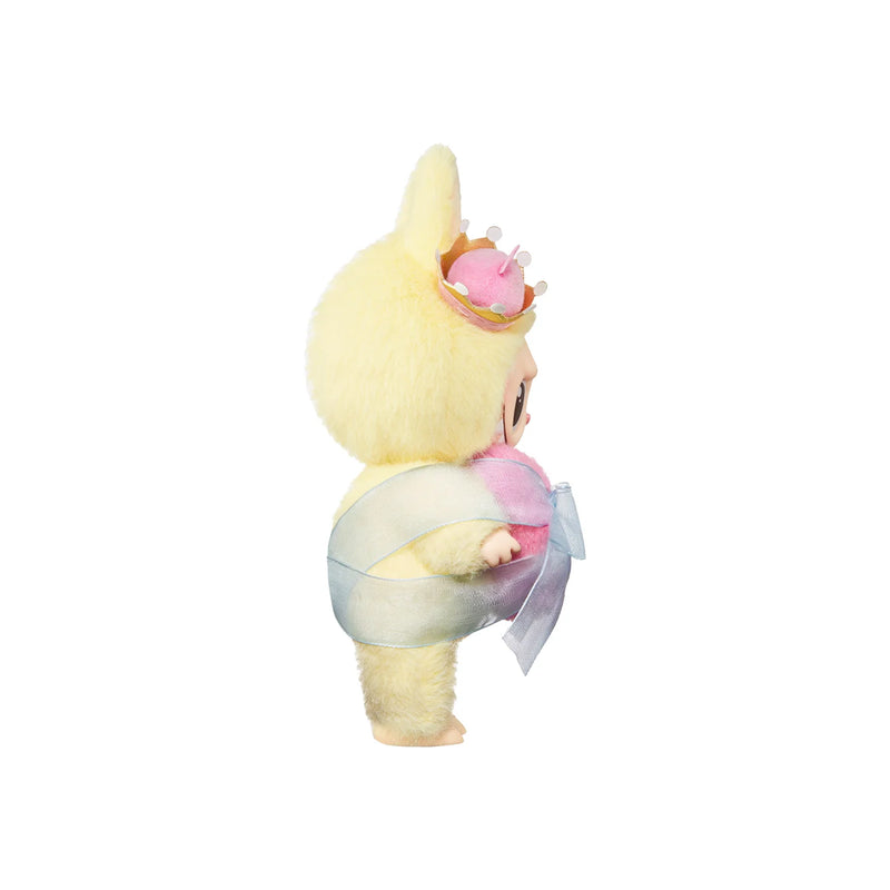 POP MART Labubu Let’s Checkmate Series vinyl plush hanging card – chess-themed collectible featuring Labubu in a playful checkered outfit with detailed design.