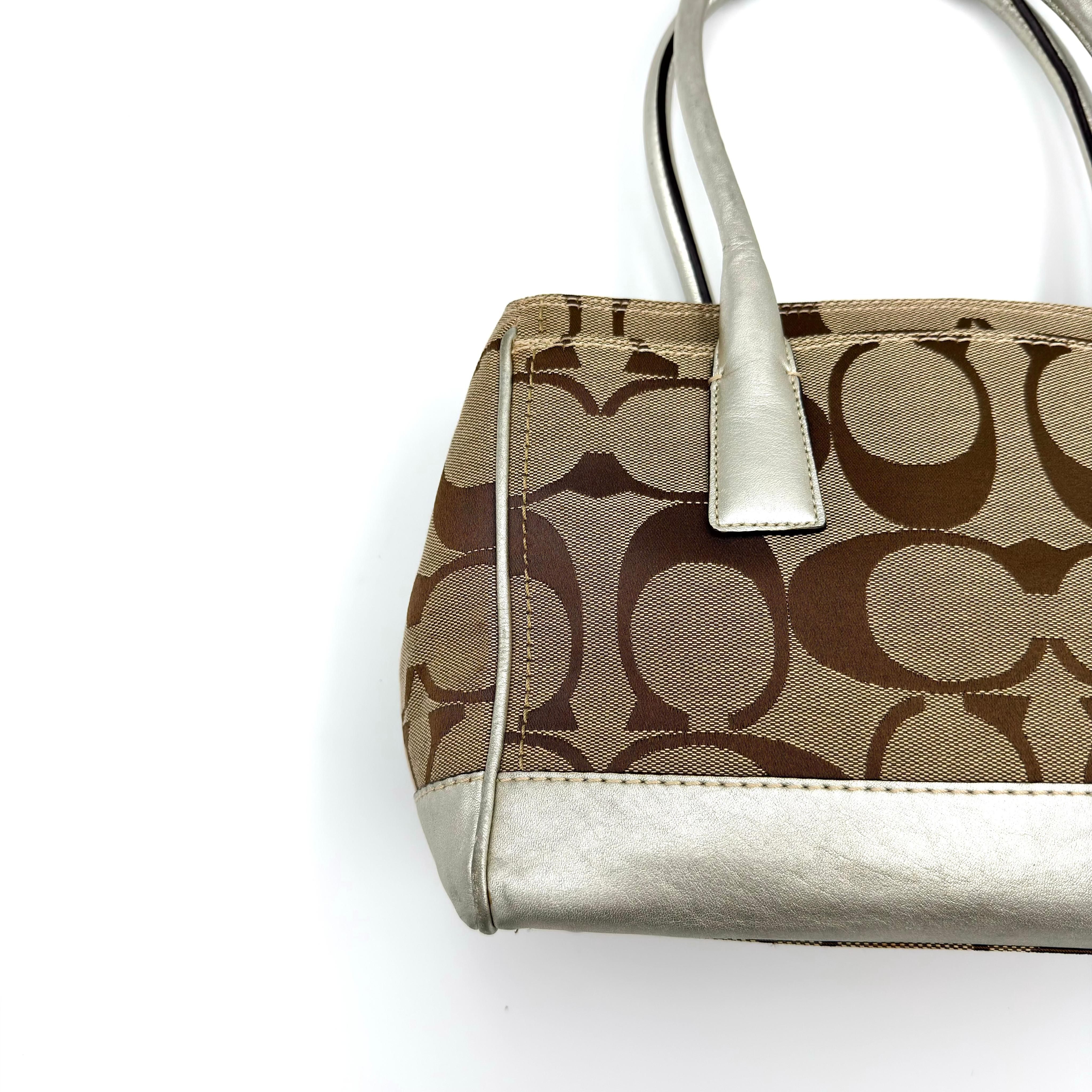 Coach Signature Hampton Madeline Handbag Beige/Silver