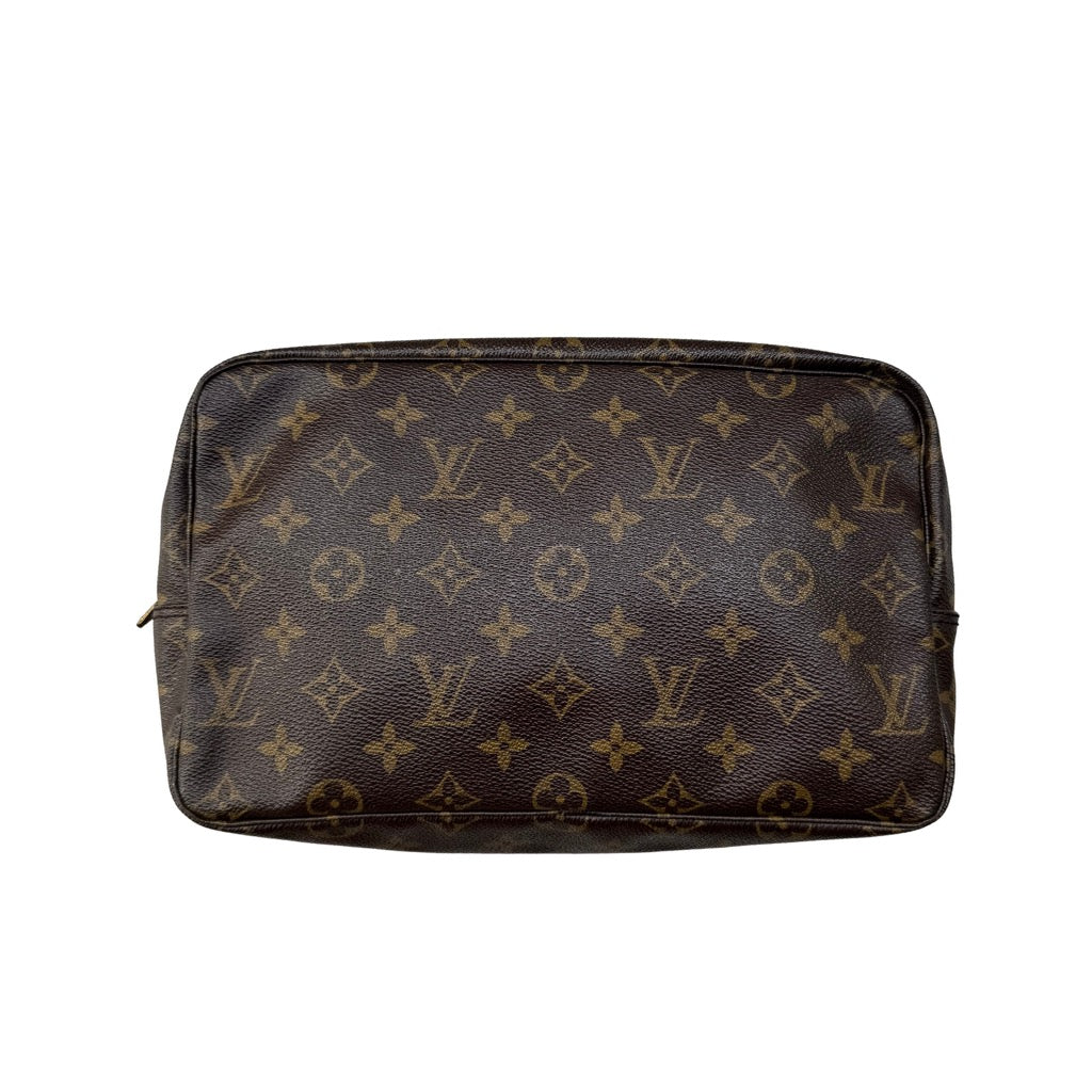 Louis Vuitton Trousse de Toilette Monogram Washbag